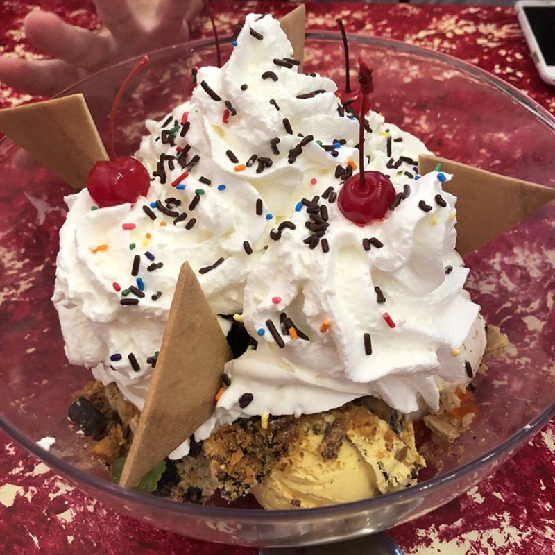 Tchoupitoulas, The Creole Creamery, New Orleans