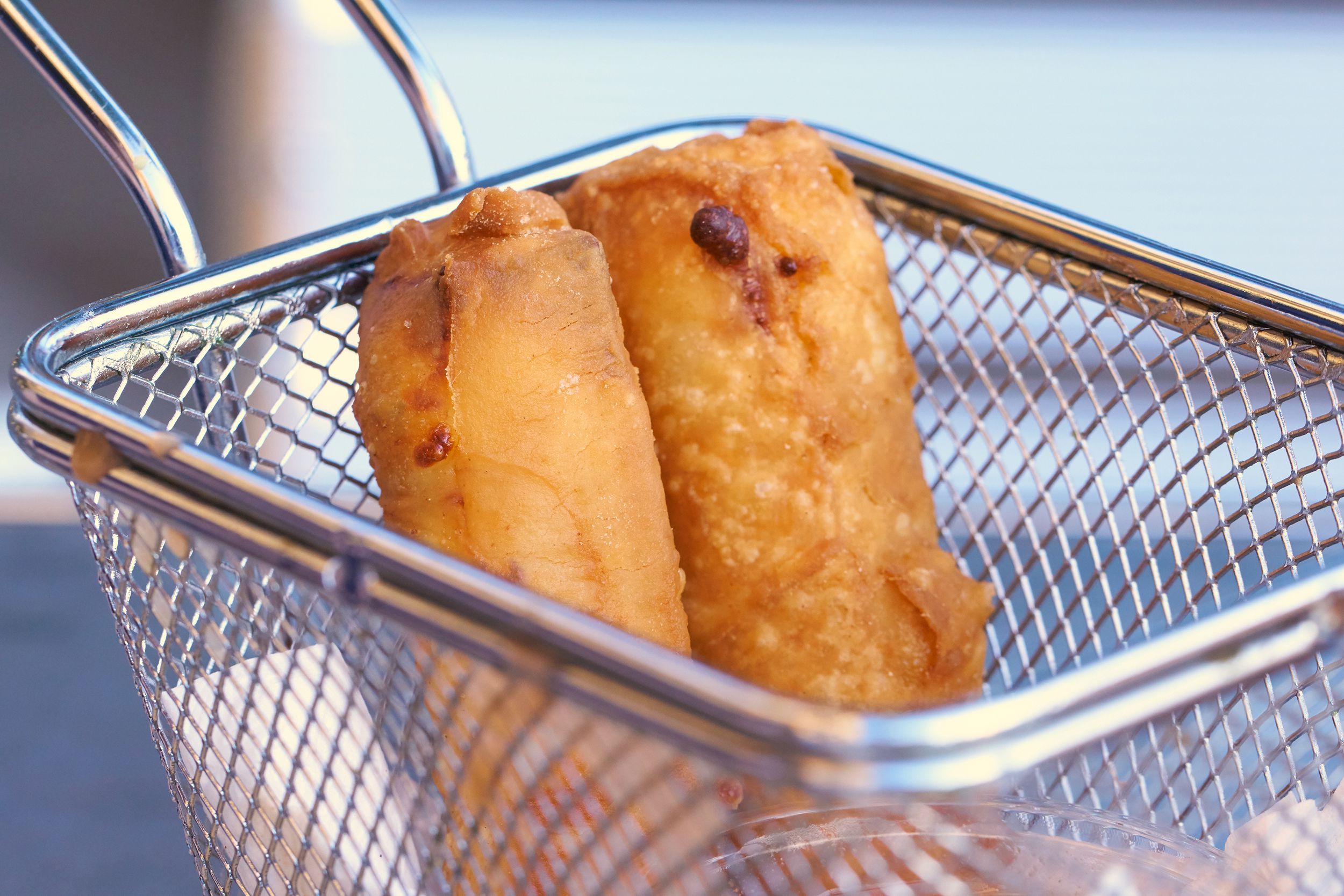 tequeños in container