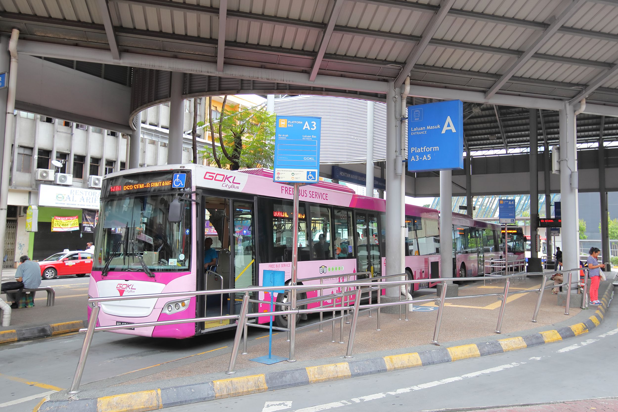 bus commuter Kuala Lumpur, Malaysia