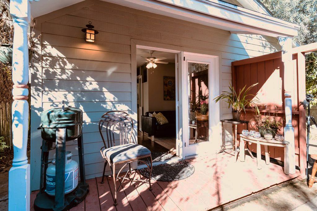 Montrose Cottage, Houston, Texas