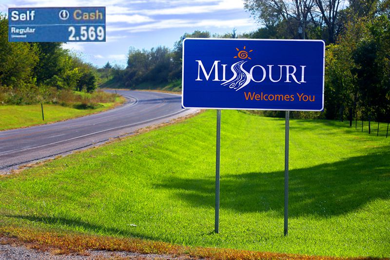 Welcome to Missouri sign