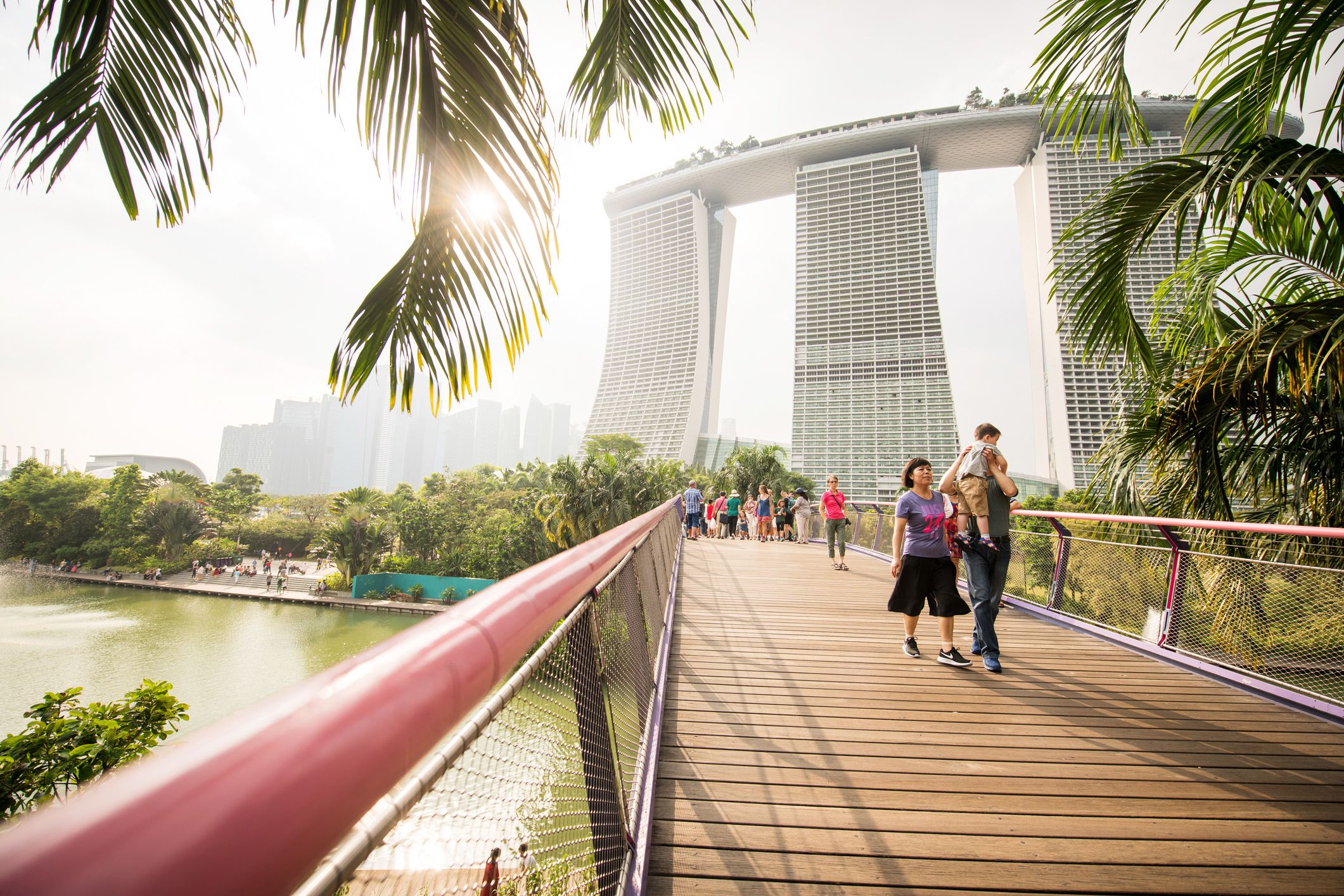 pedestrian bridge in singapore