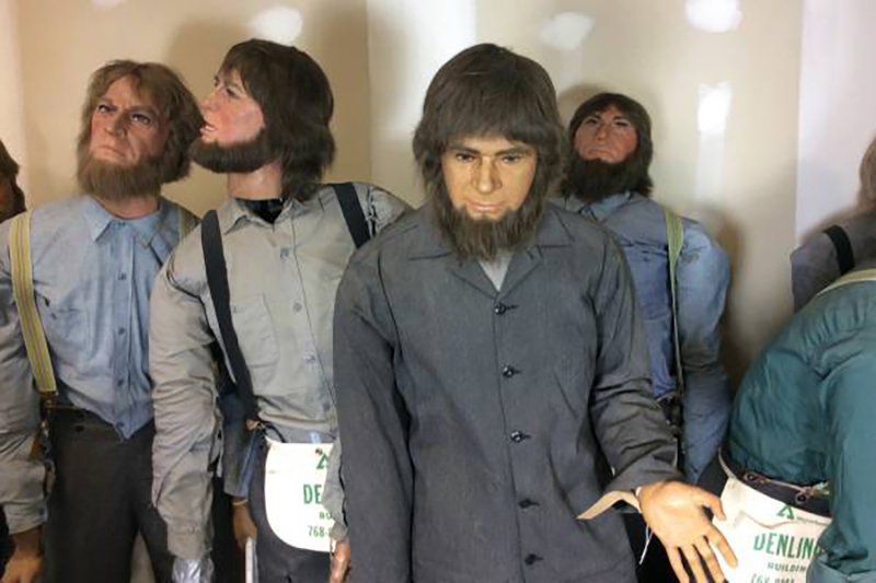 Full-Size Wax Amish Figures
