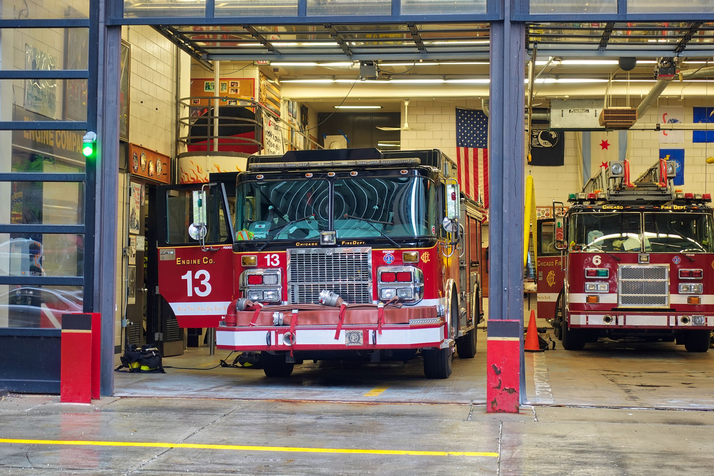 Chicago Fire Department at a rainy day