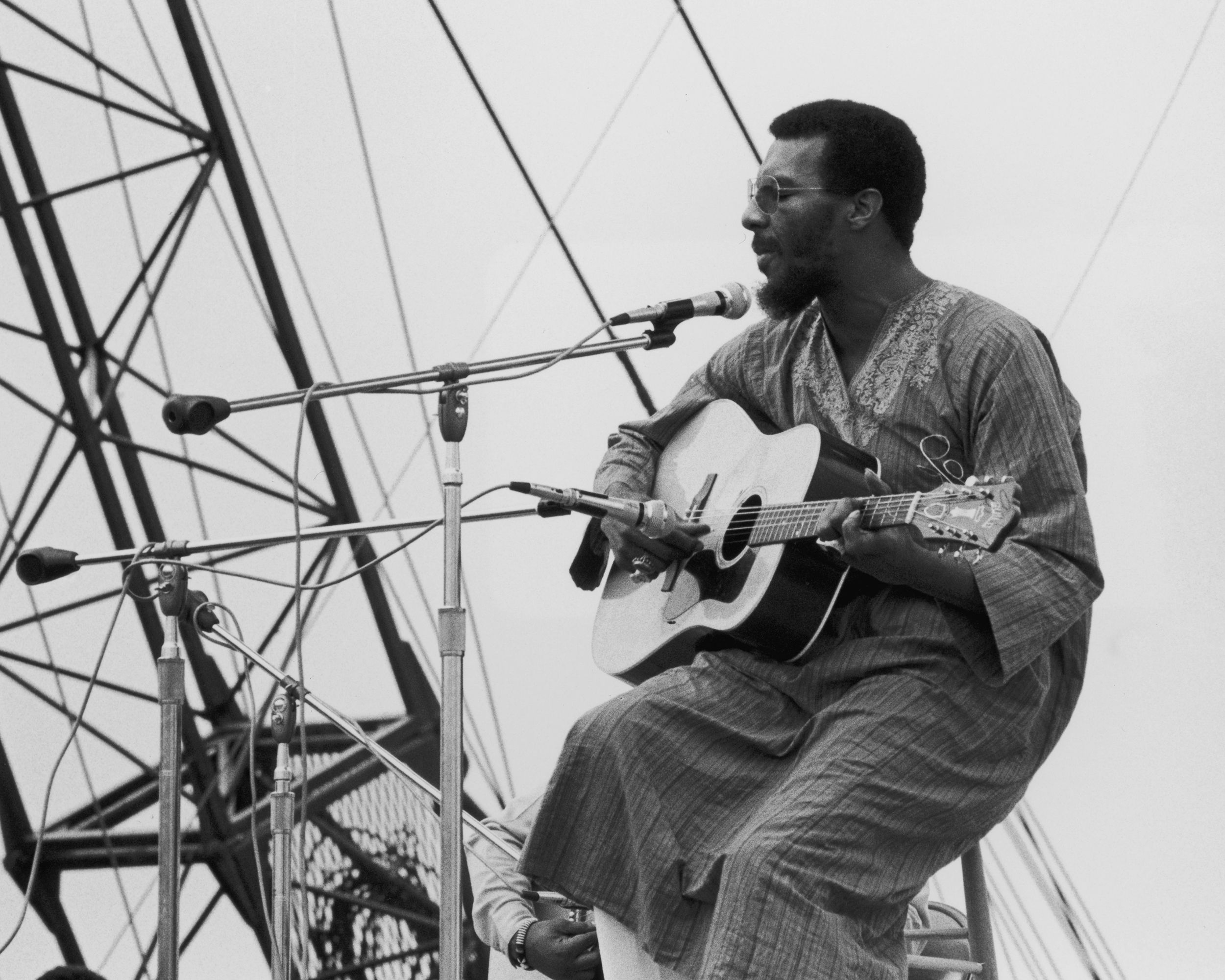 American folk singer and guitarist Richie Havens opening the Woodstock Festival at Bethel, New York, 15th August 1969.