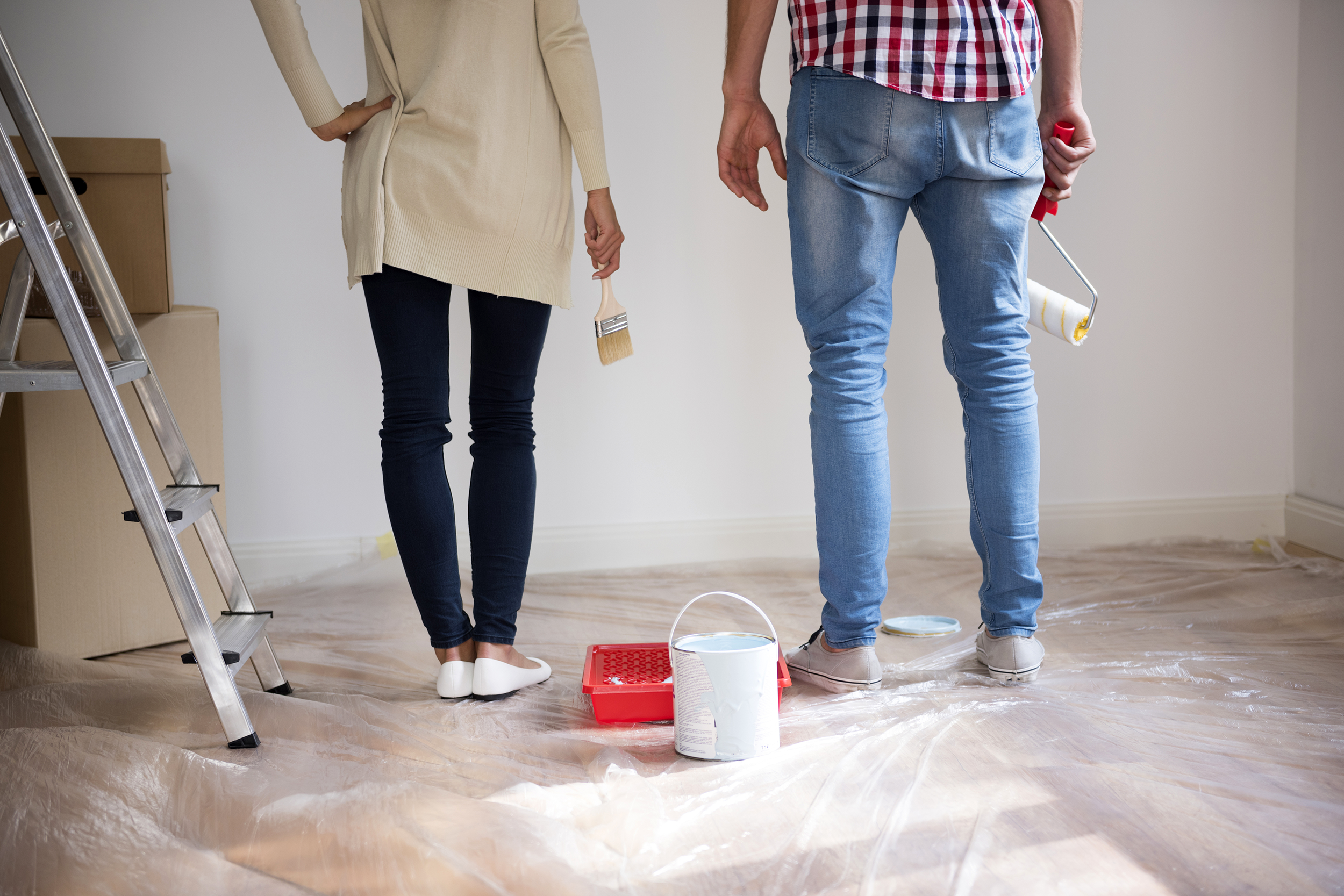 Couple getting ready to paint