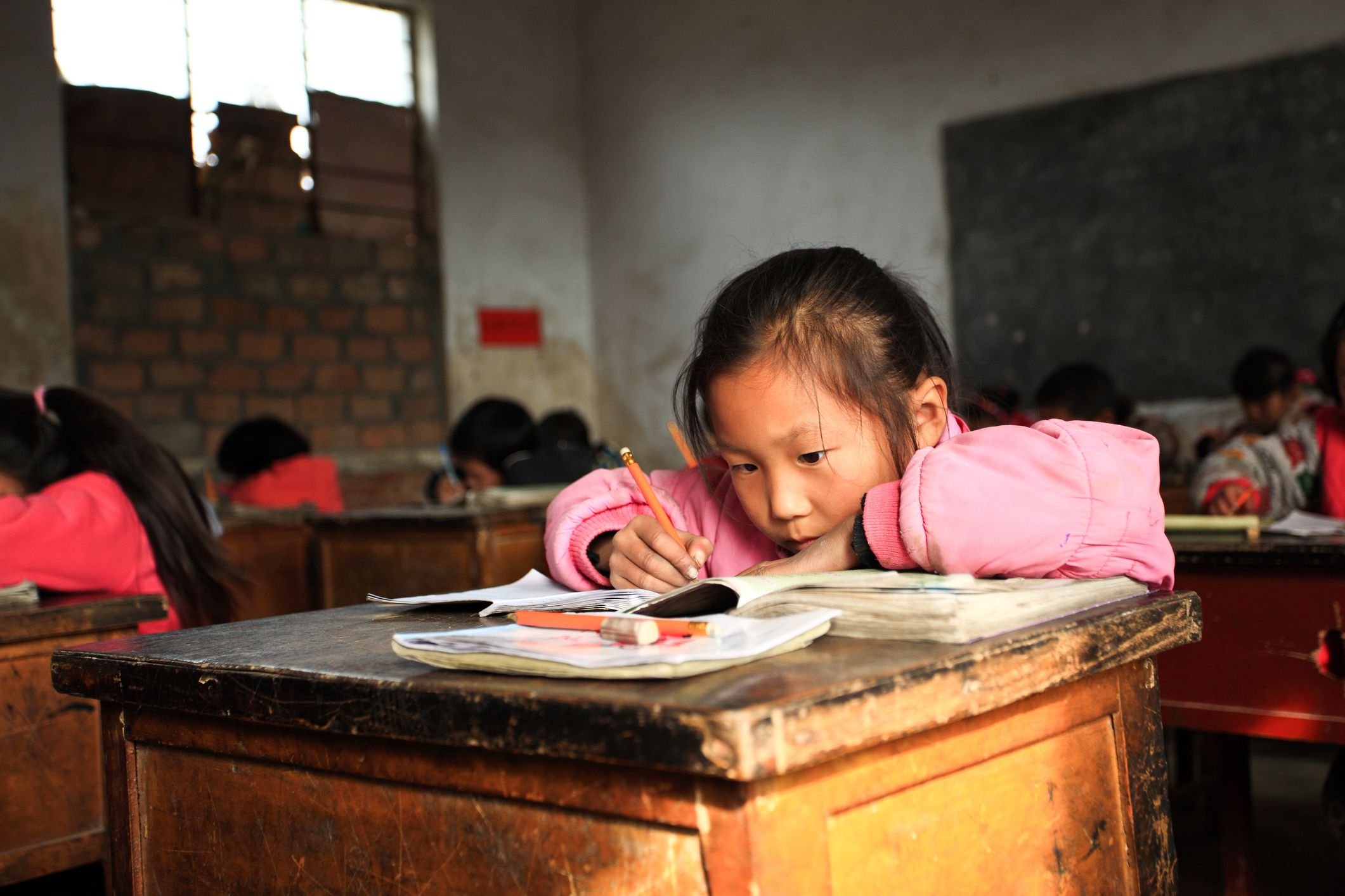 children in classroom in Chinese countryside