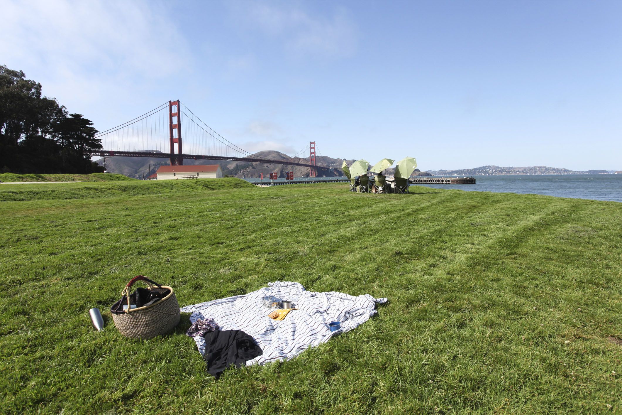 picnic in golden gate park, bridge in background