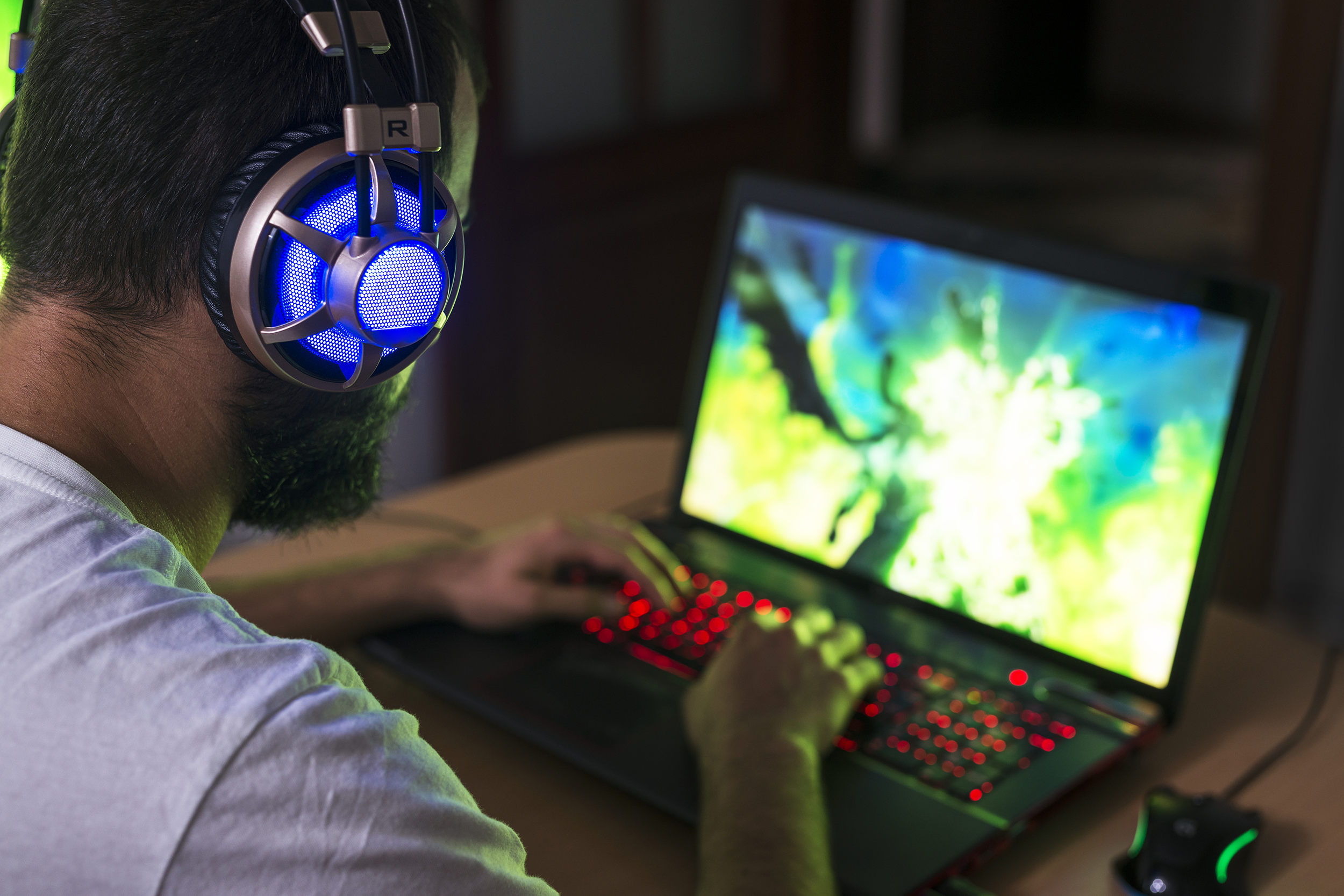Professional video gamer