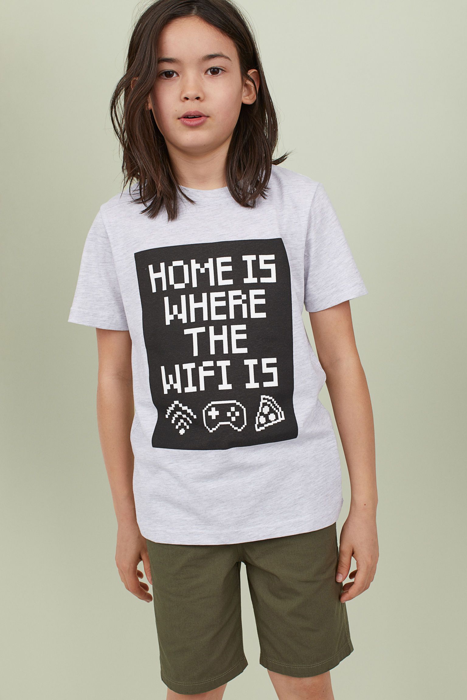 t-shirt and shorts set