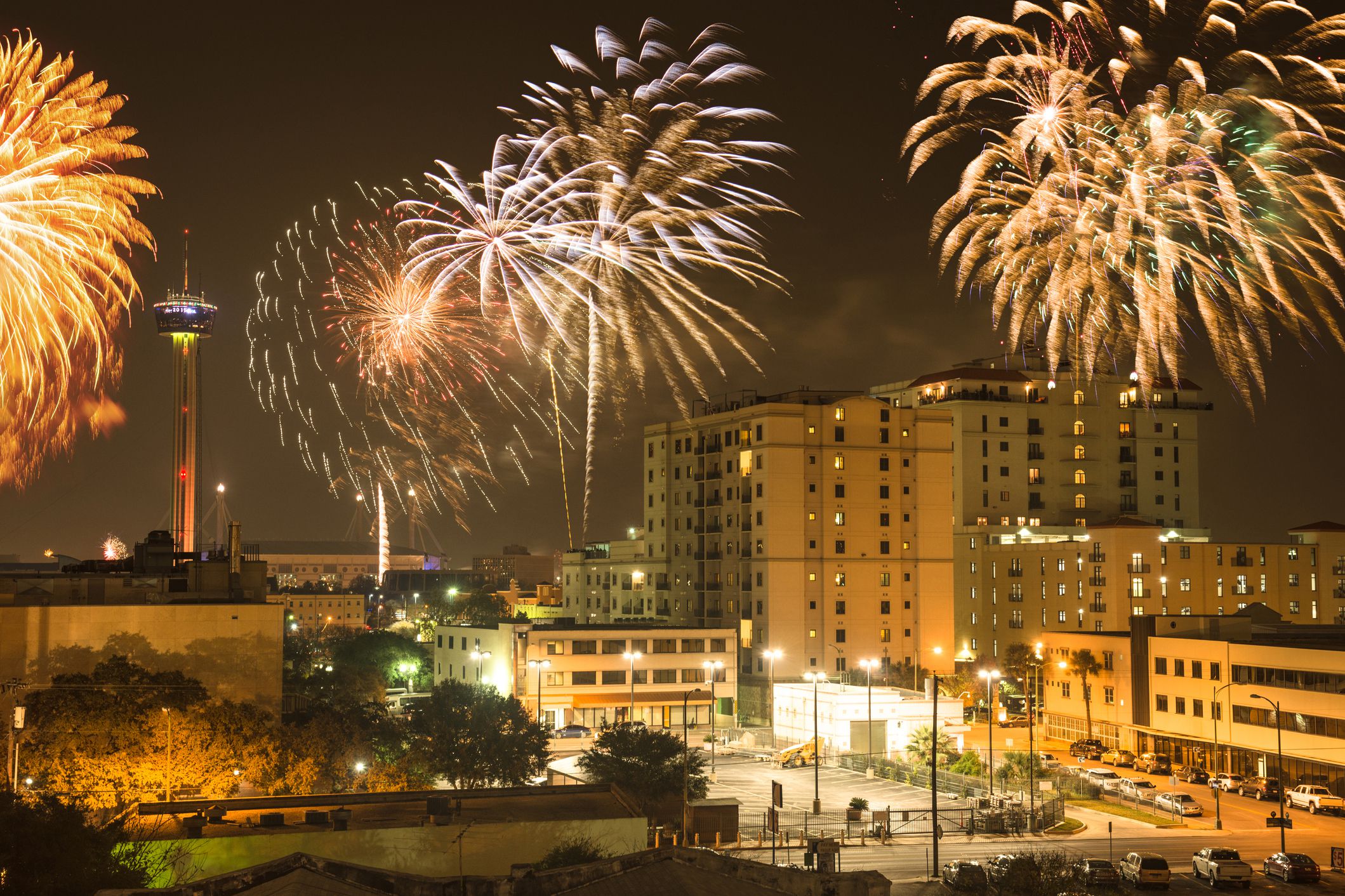 Fourth of July fireworks, San Antonio, Texas