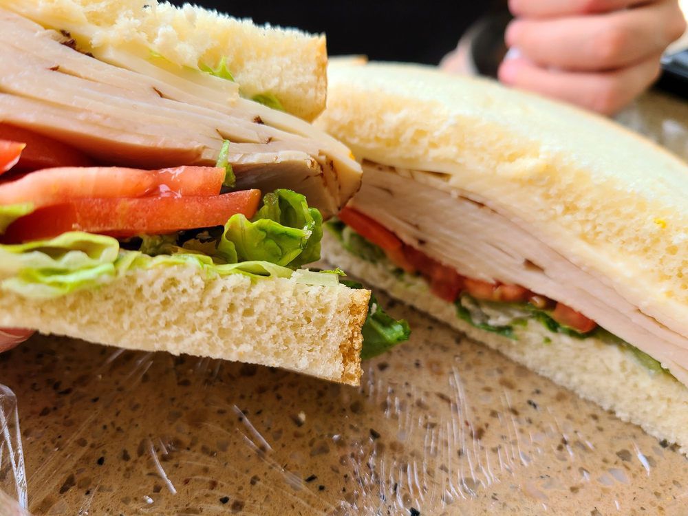 The Picnic Basket Restaurant, Libertyville, Illinois