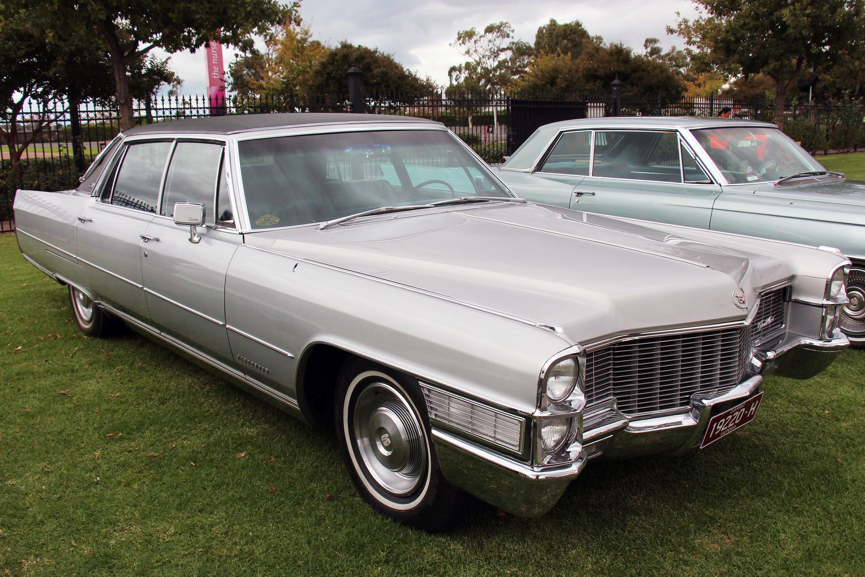 1965 cadillac series 60 fleetwood sedan