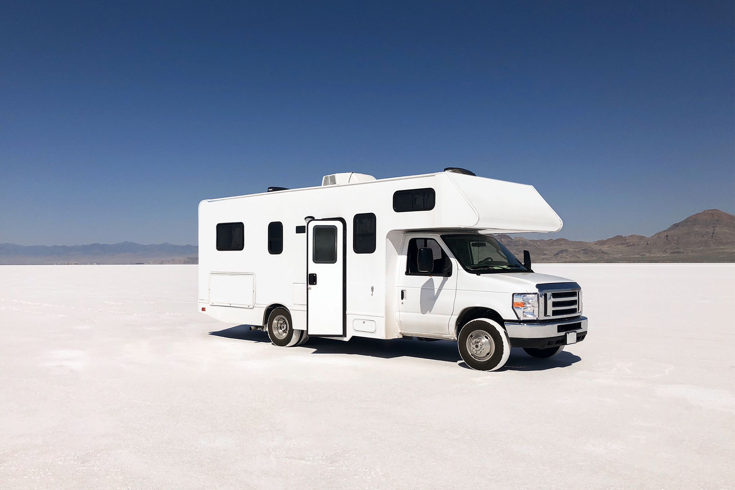Motorhome on Bonneville Salt Flats in Utah