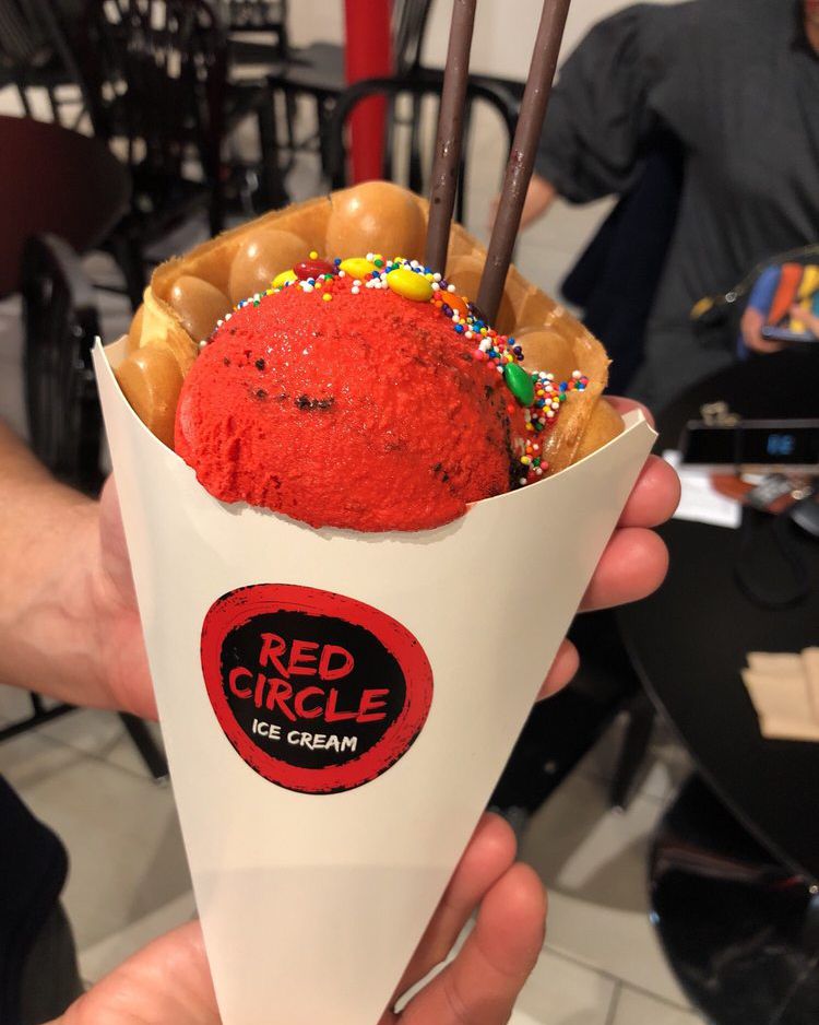 Elmo Pufflelicious