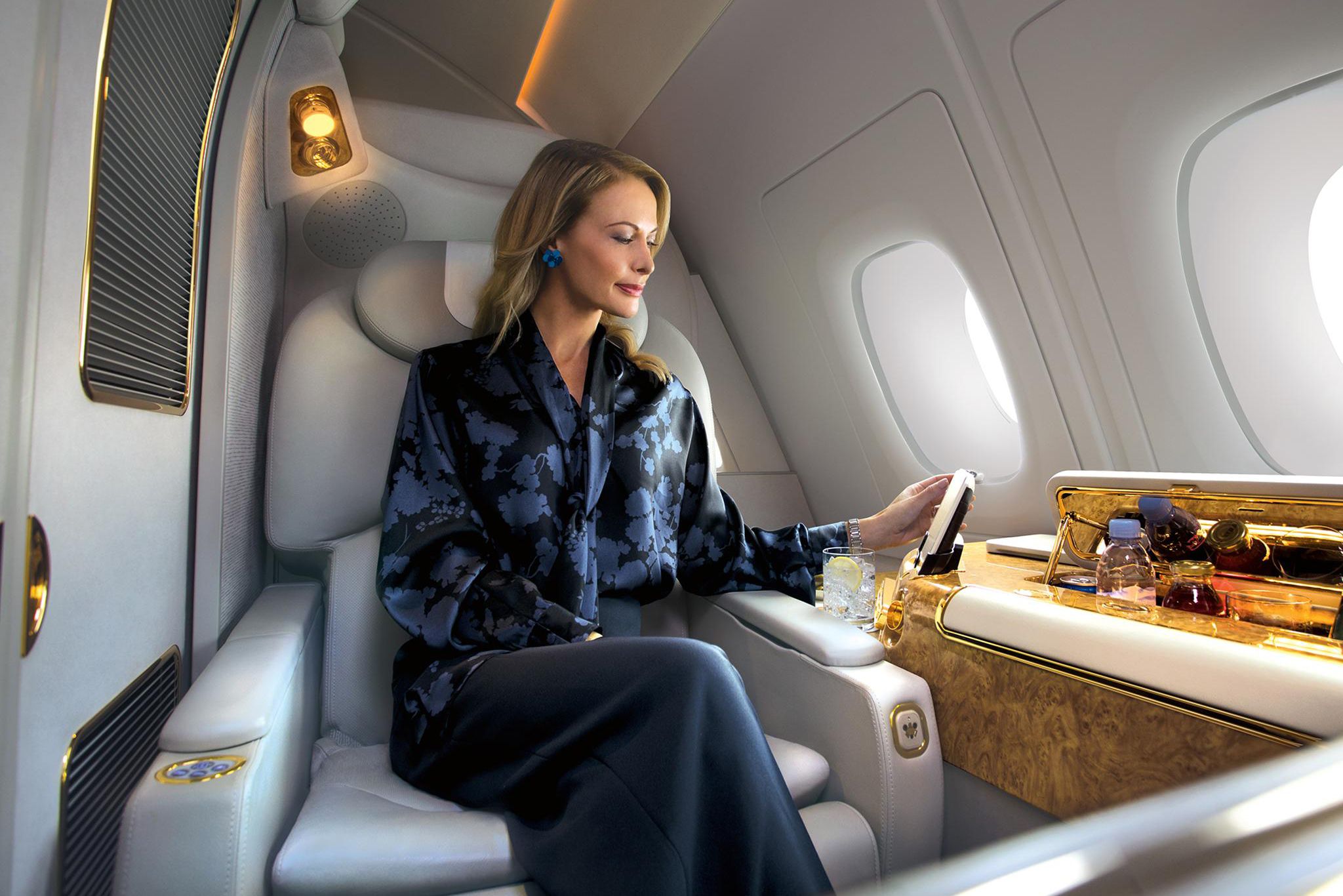 Personal Mini Bar, Emirates