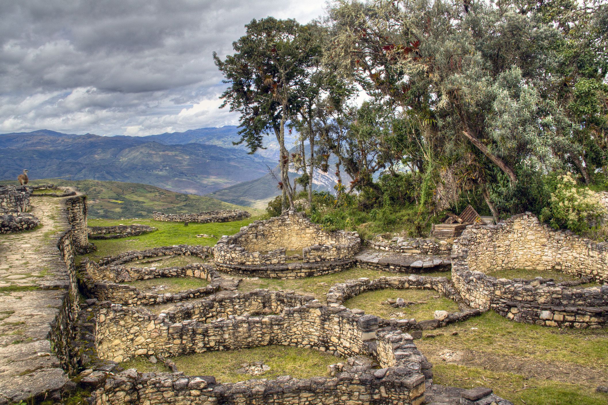 kuelap ruins
