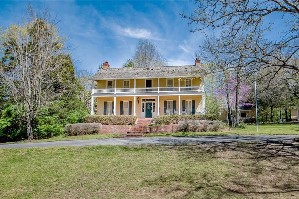 Asbell, Fayetteville, Arkansas