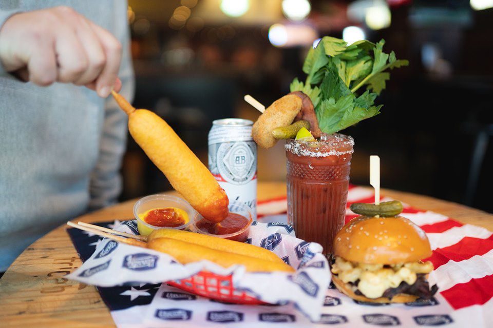 Varsity Bar and Burgers, Australia