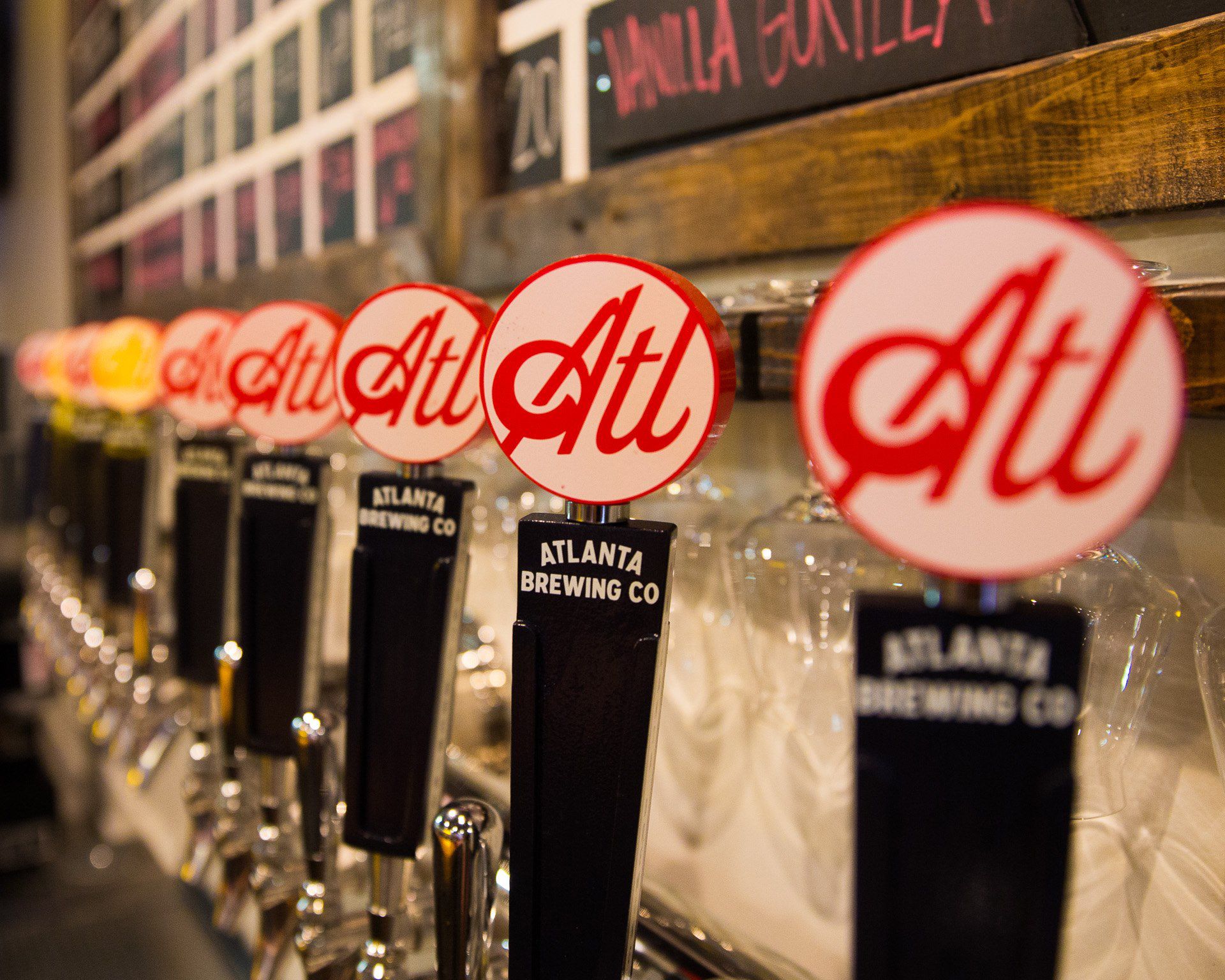 atlanta beers on tap, menu above