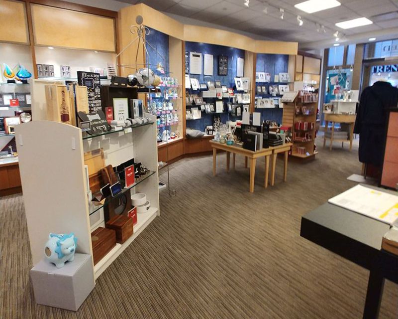 Things Remembered store
