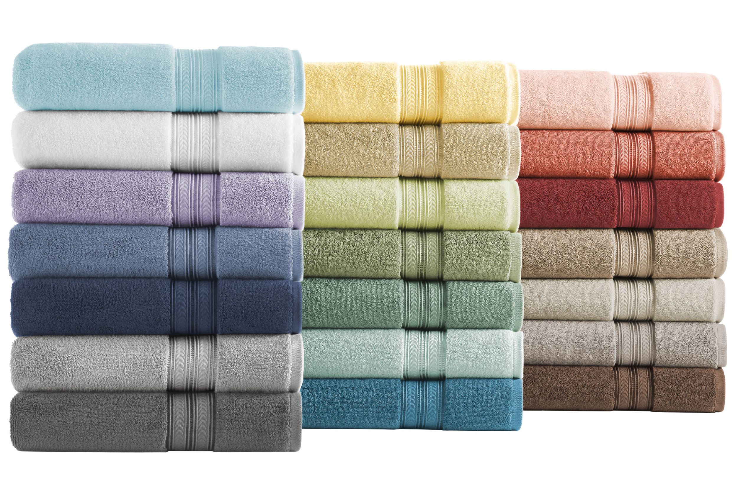 Better Homes and Gardens Thick and Plush Bath Towel