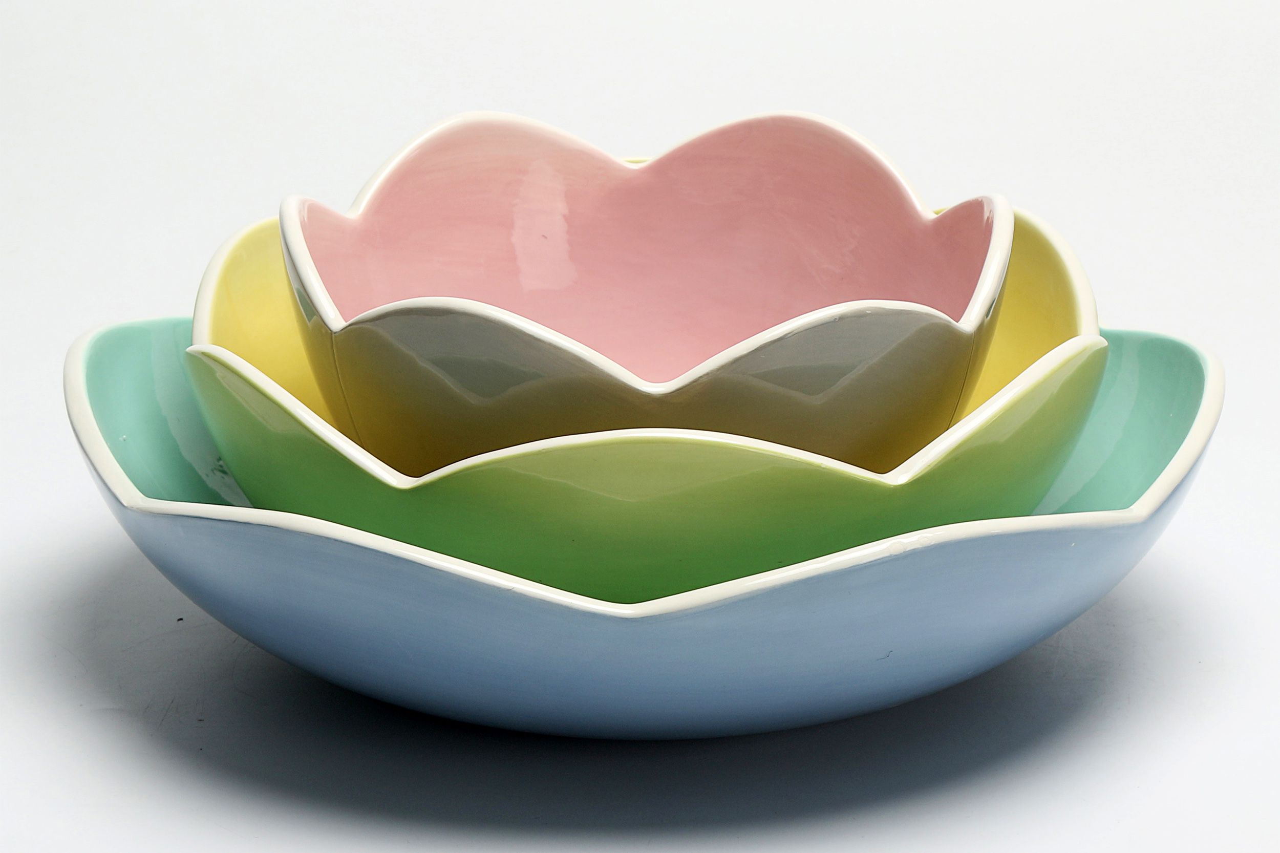 Mainstays Floral Shaped Ceramic Nested Bowl
