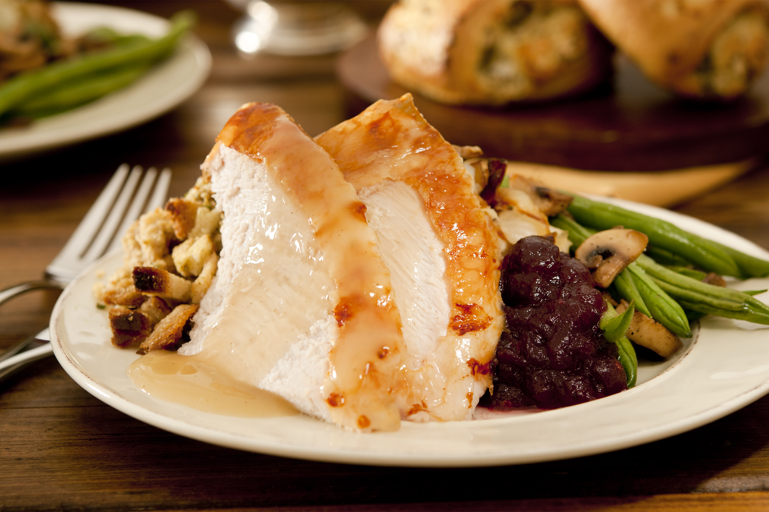 Plate of Thanksgiving food