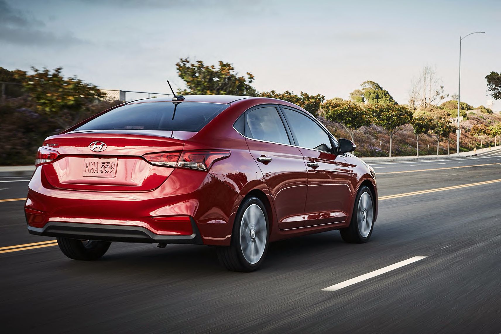 2020 hyundai accent se