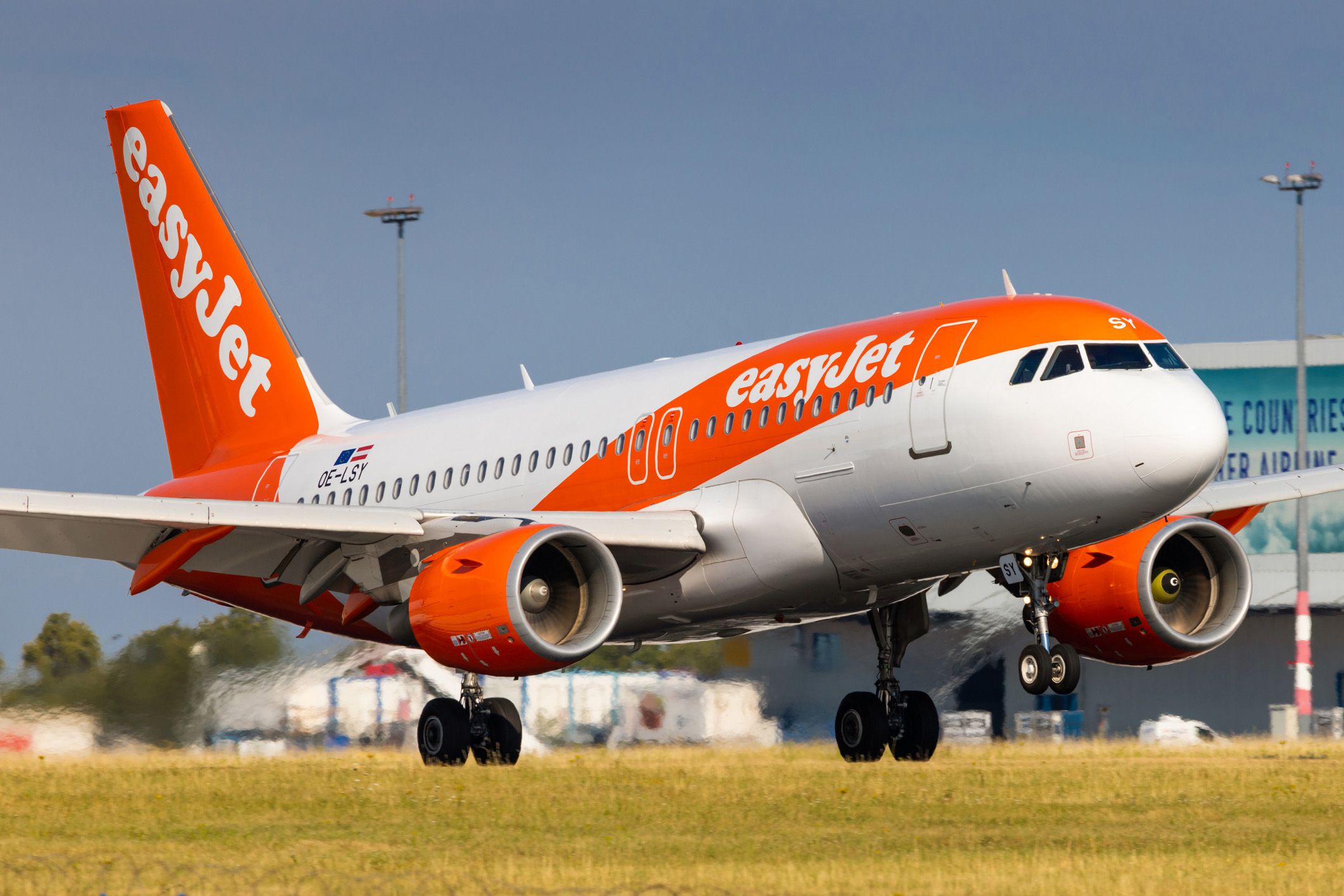 easyjet airline