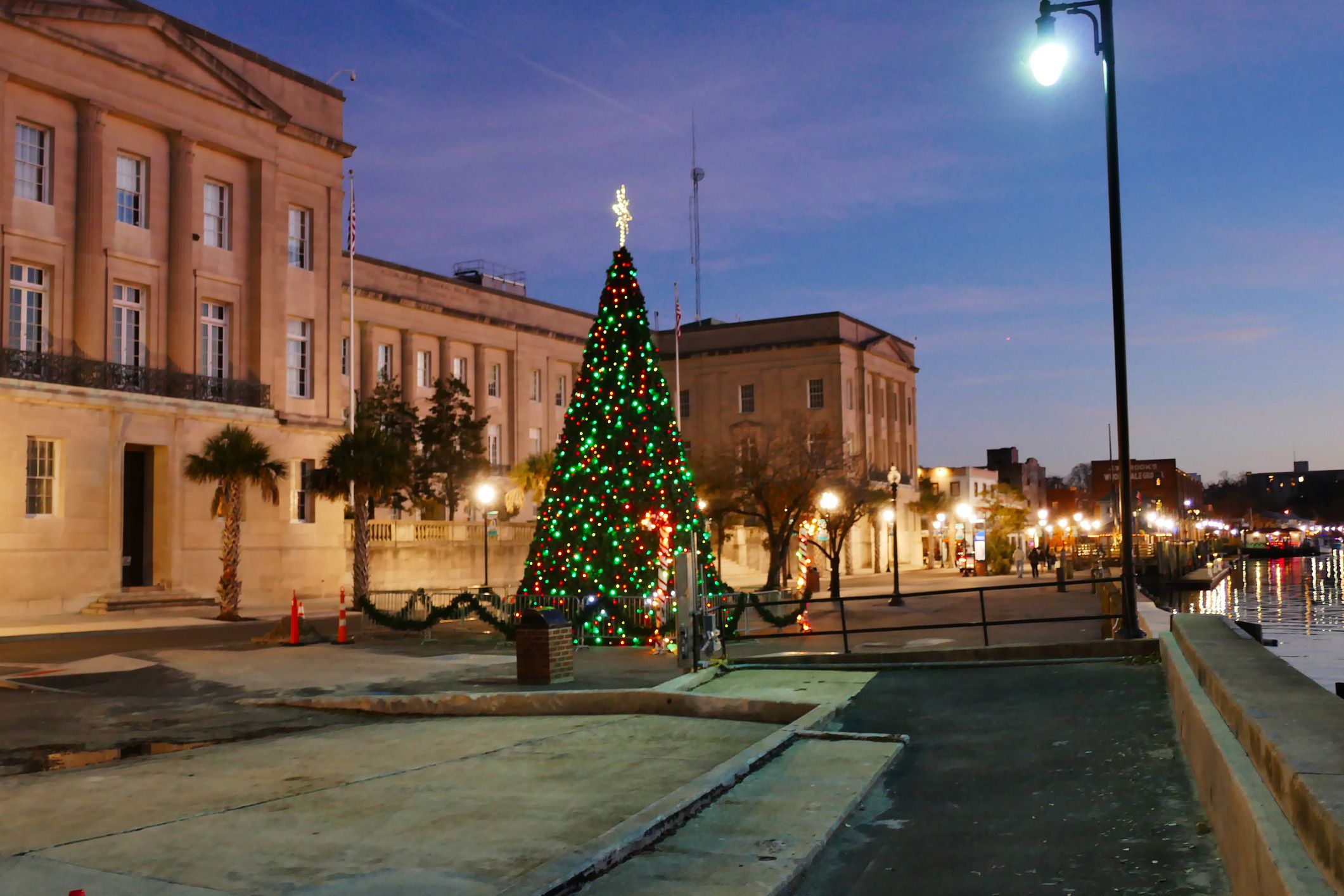 wilmington north carolina at night