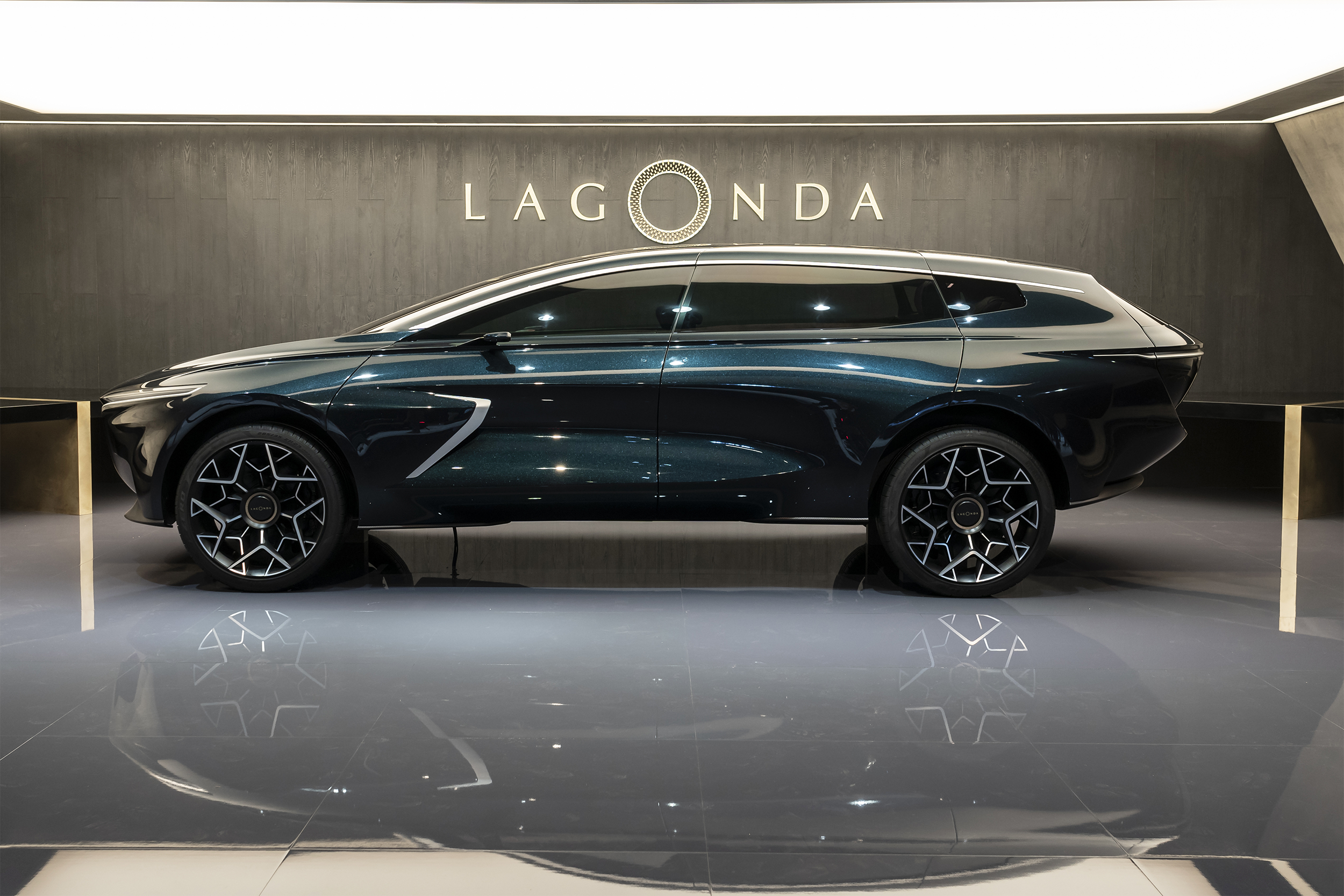 Aston Martin Lagonda