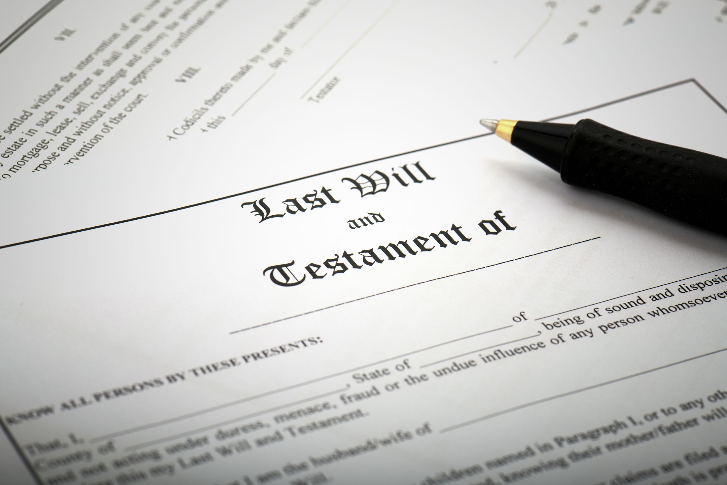 signing last will & testament