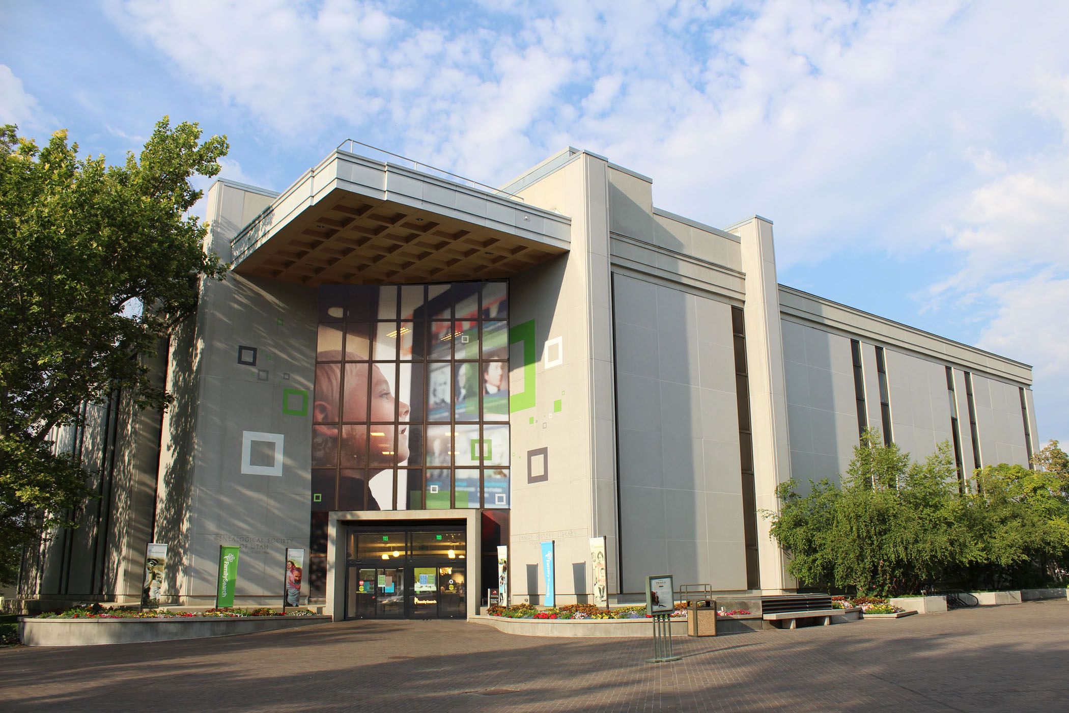 Utah: Family History Library