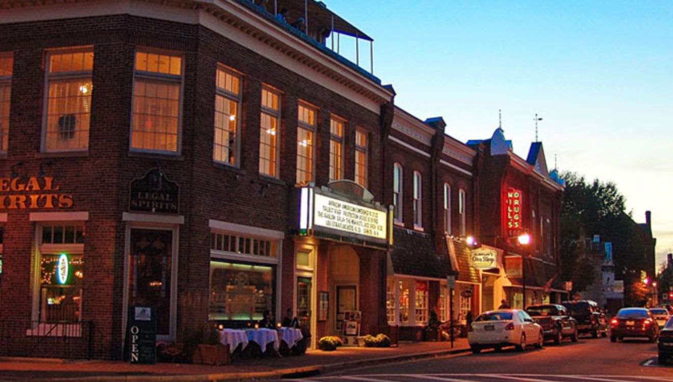 Easton md at night