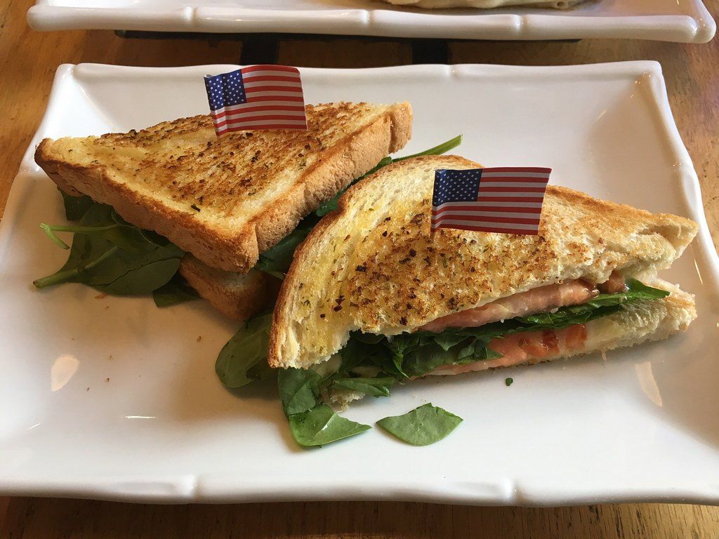 Sara’s Family Restaurant