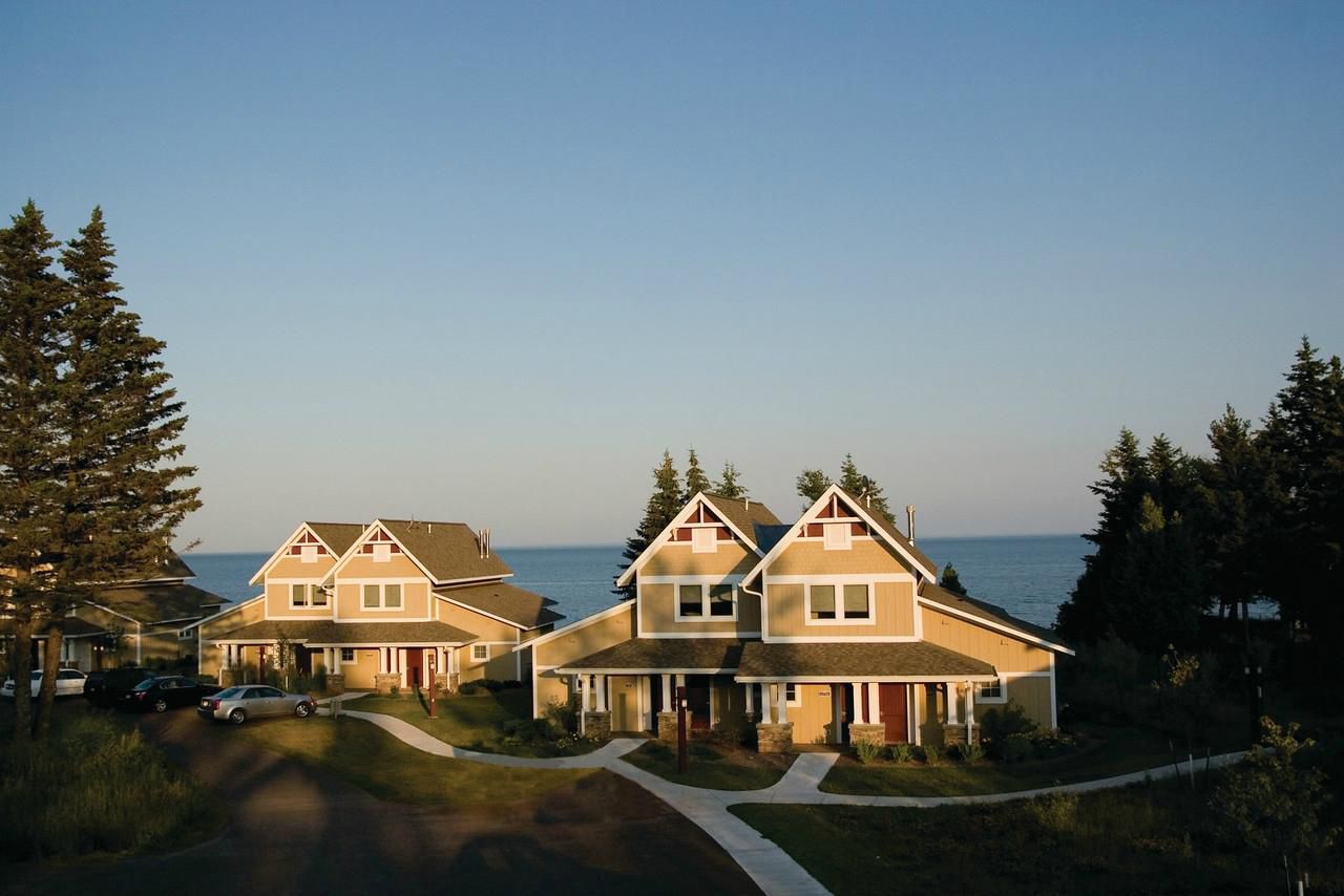 Minnesota: Larsmont Cottages on Lake Superior