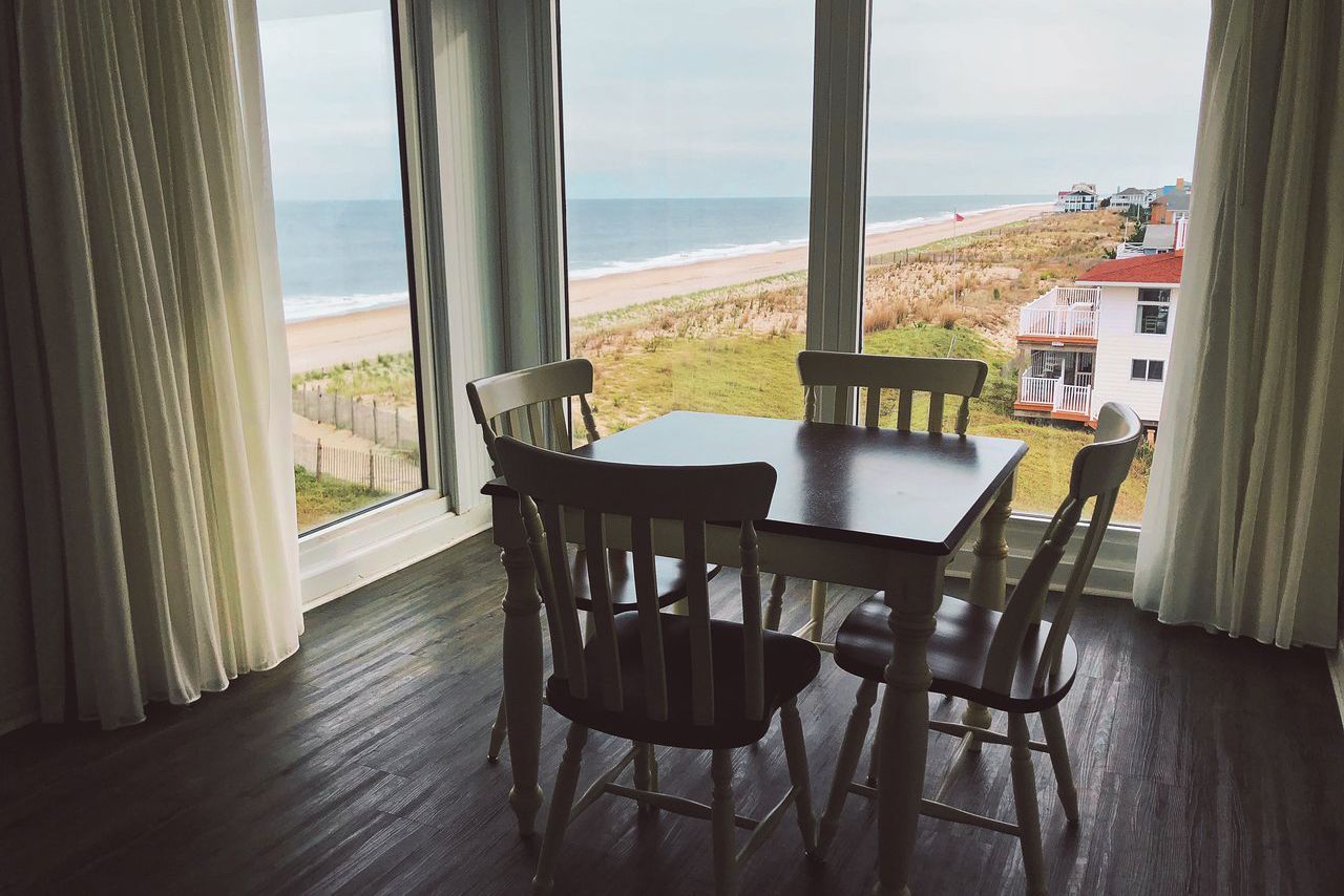 Delaware: Surf Club Oceanfront Hotel & Beach House
