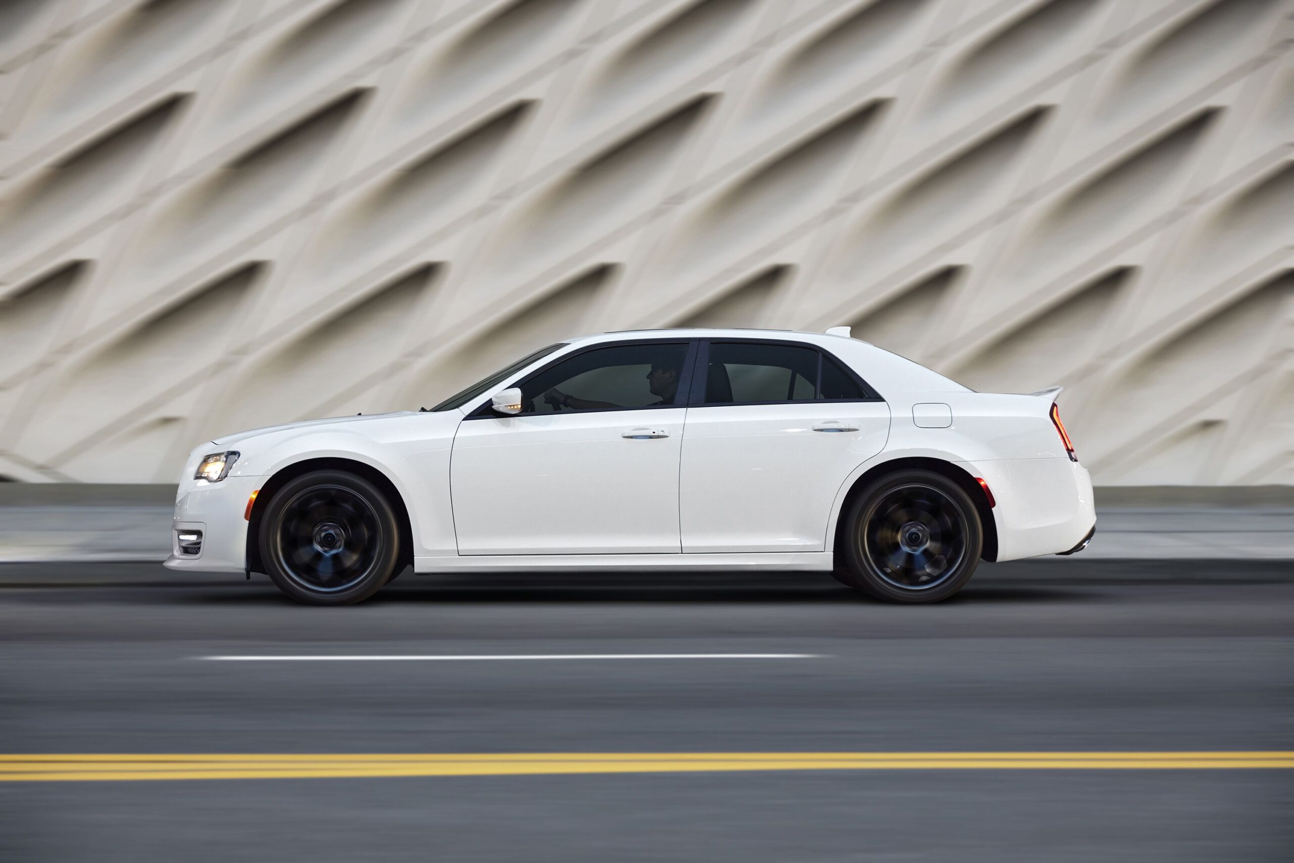 2019 Chrysler 300S