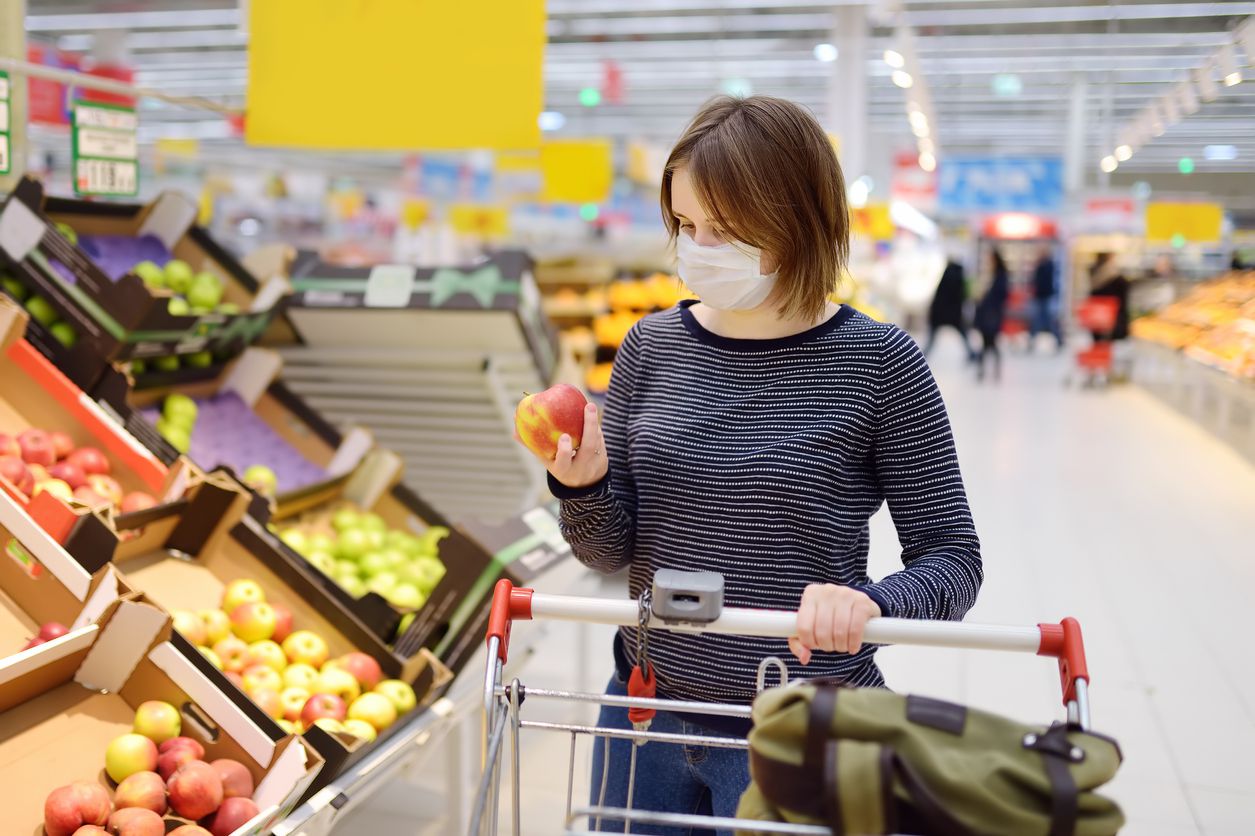 shopping with mask