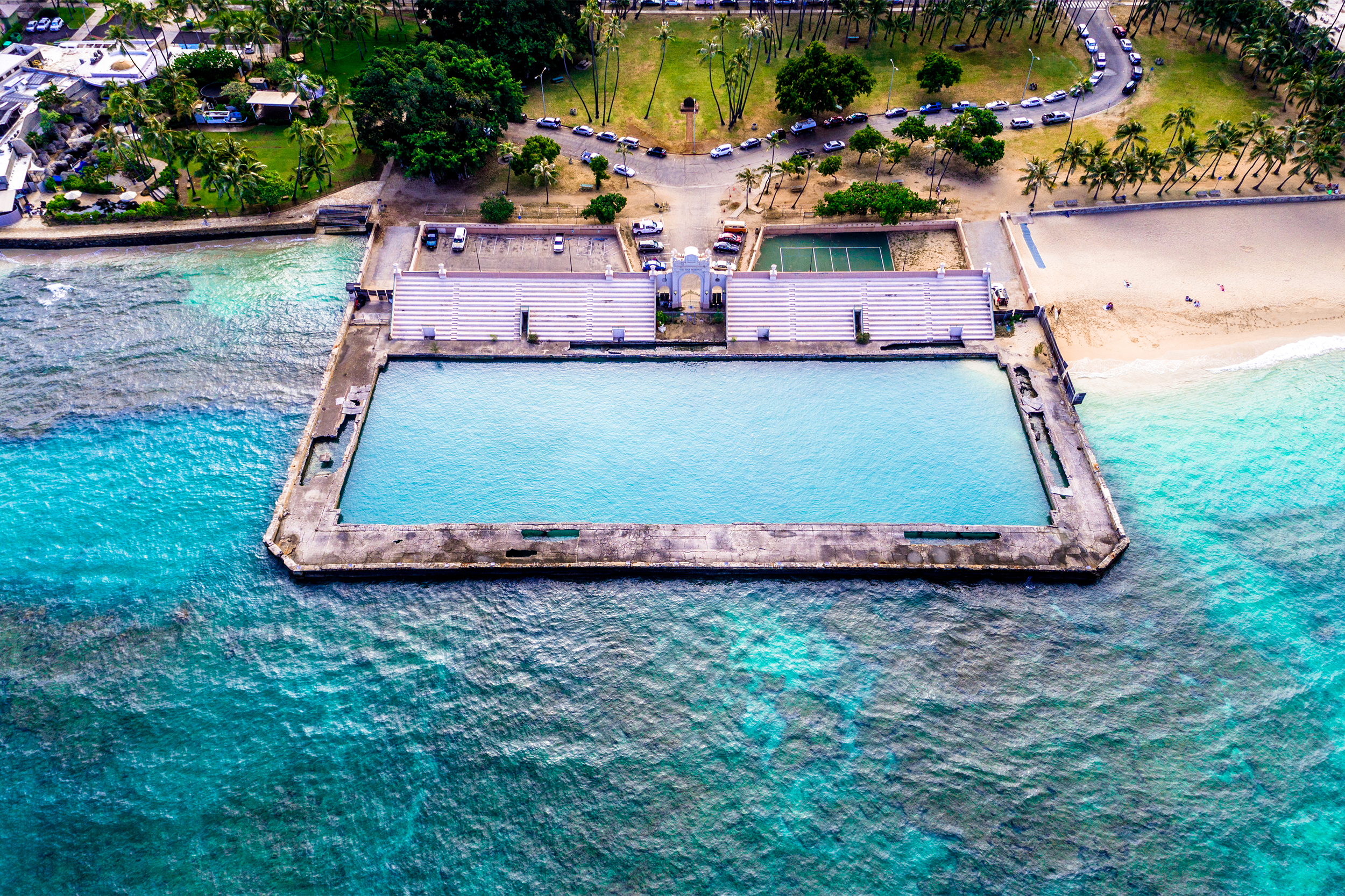Waikiki’s War Memorial Natatorium