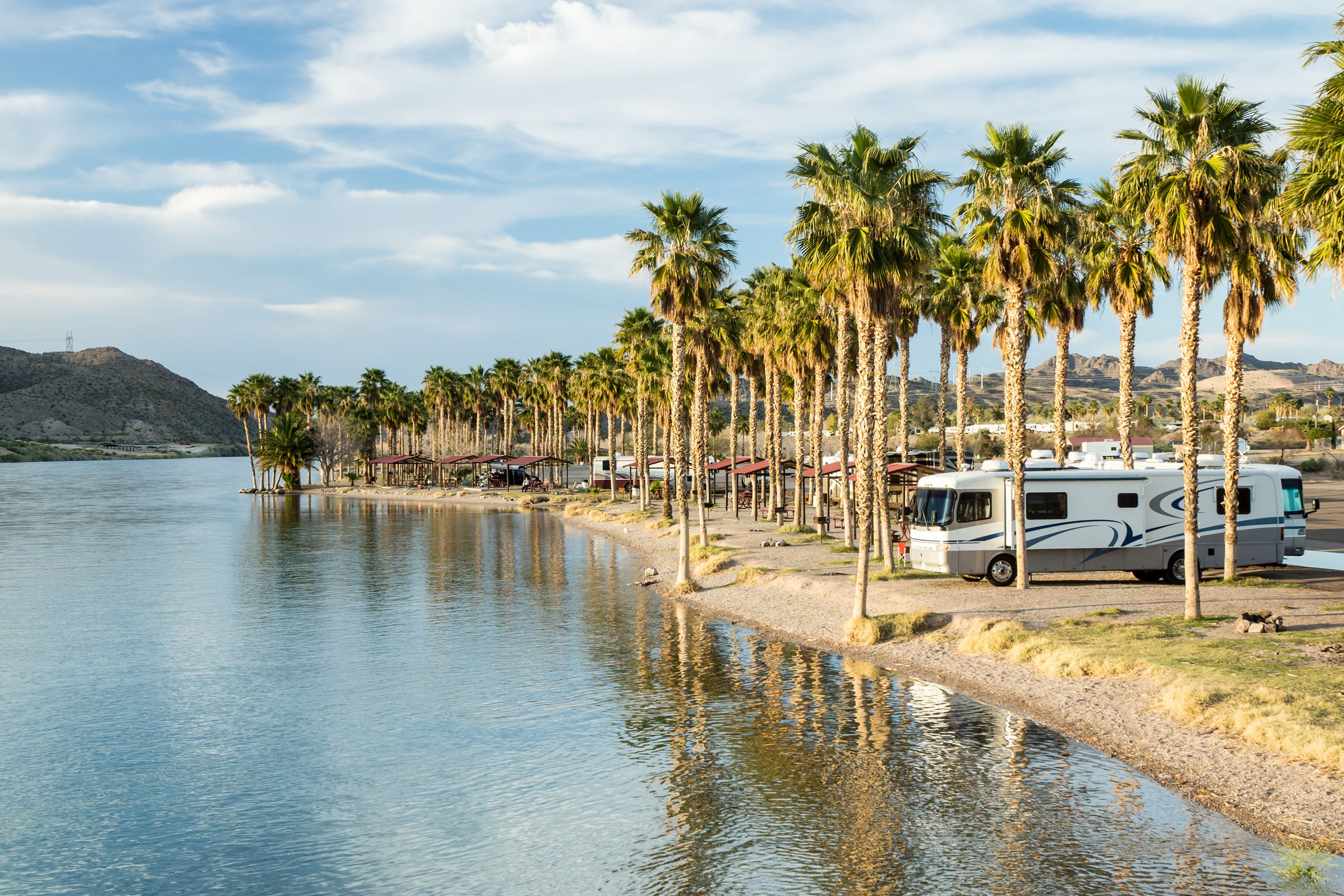 RV camping on the Southern Colorado River