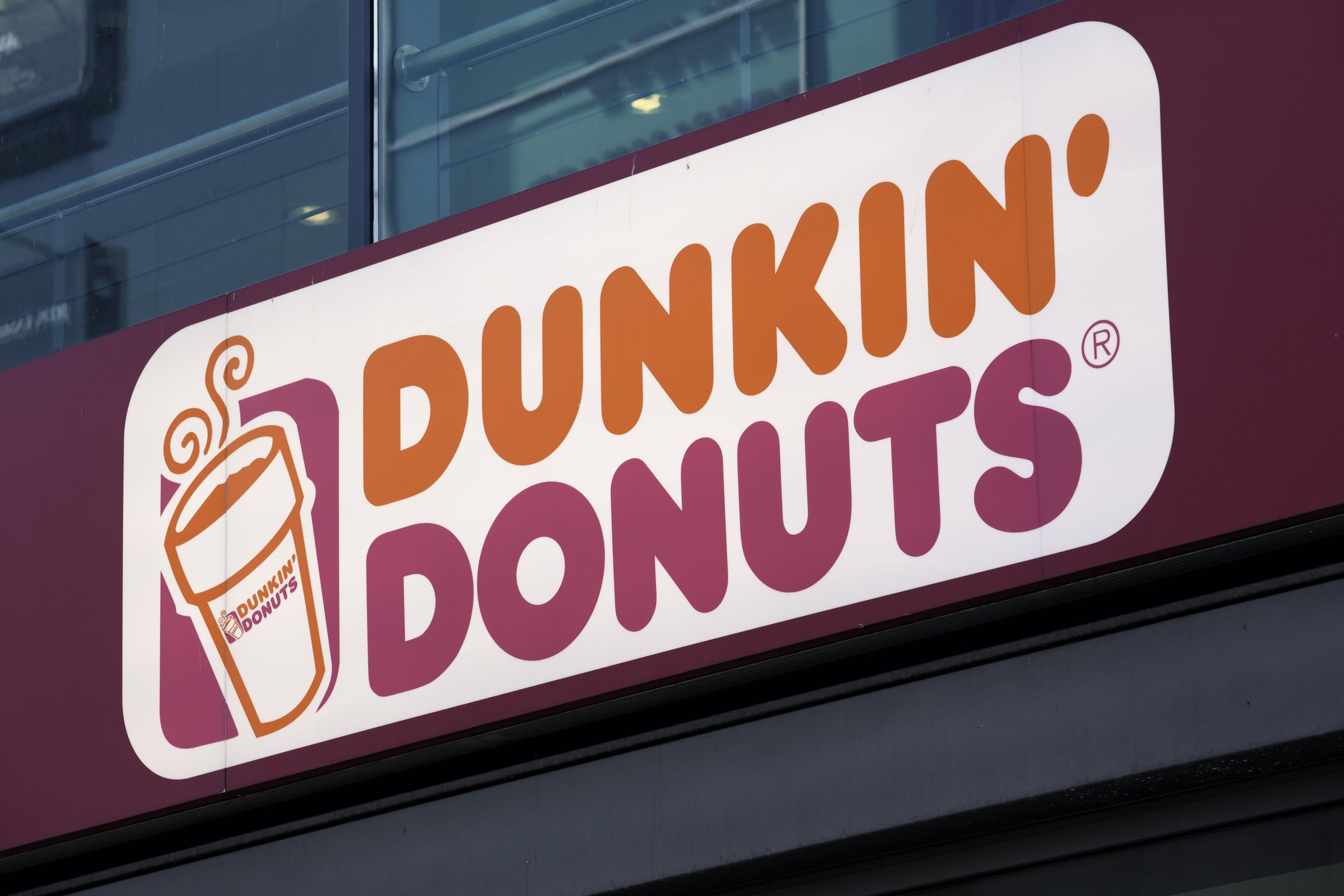 dunkin donuts sign