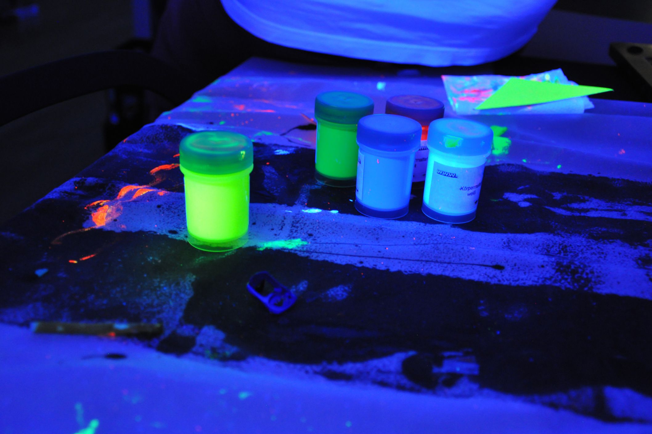 glow-in-the-dark paint