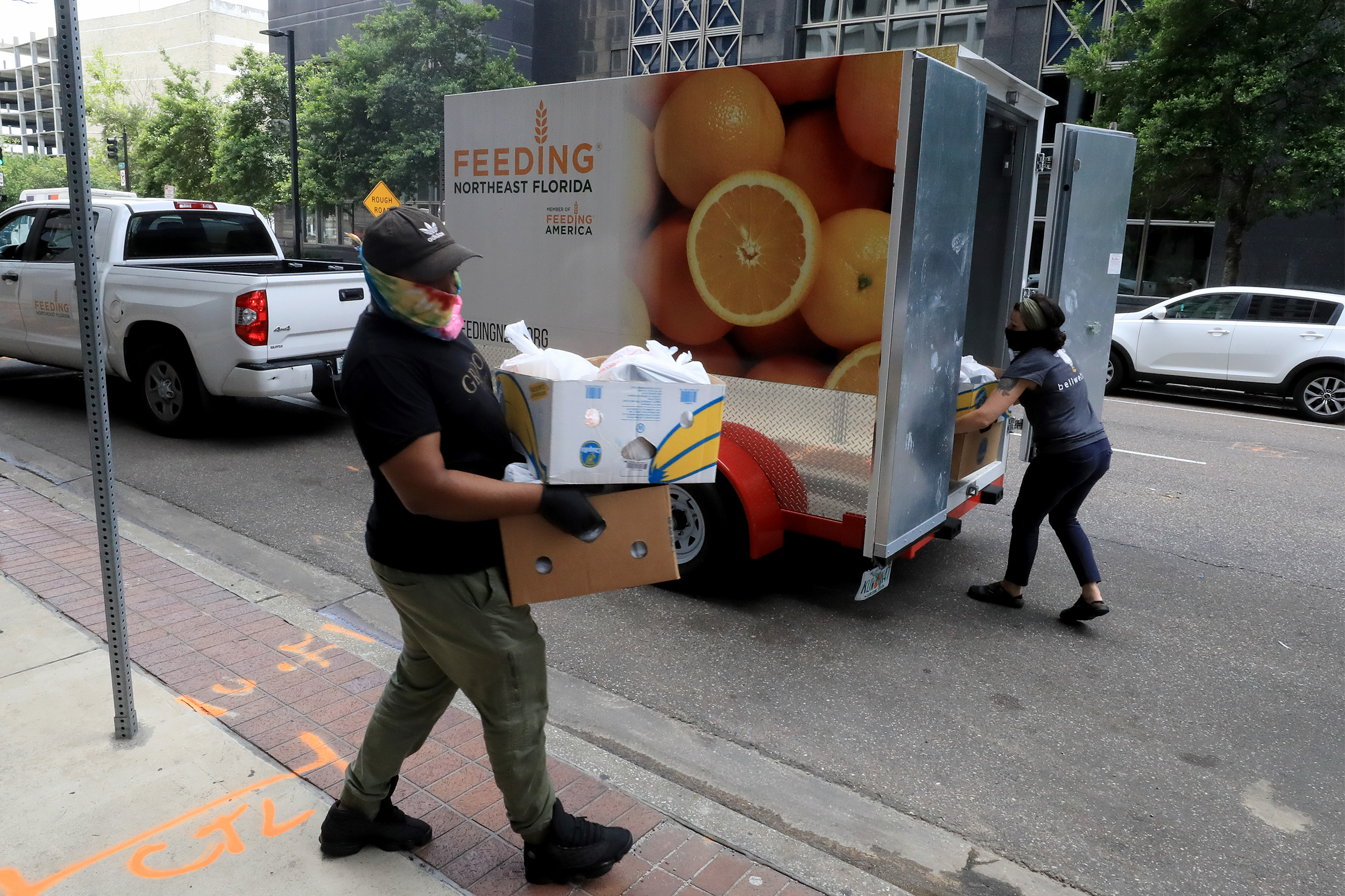 Feeding Northeast Florida Delivers Meals To Senior Care Facilities In Jacksonville