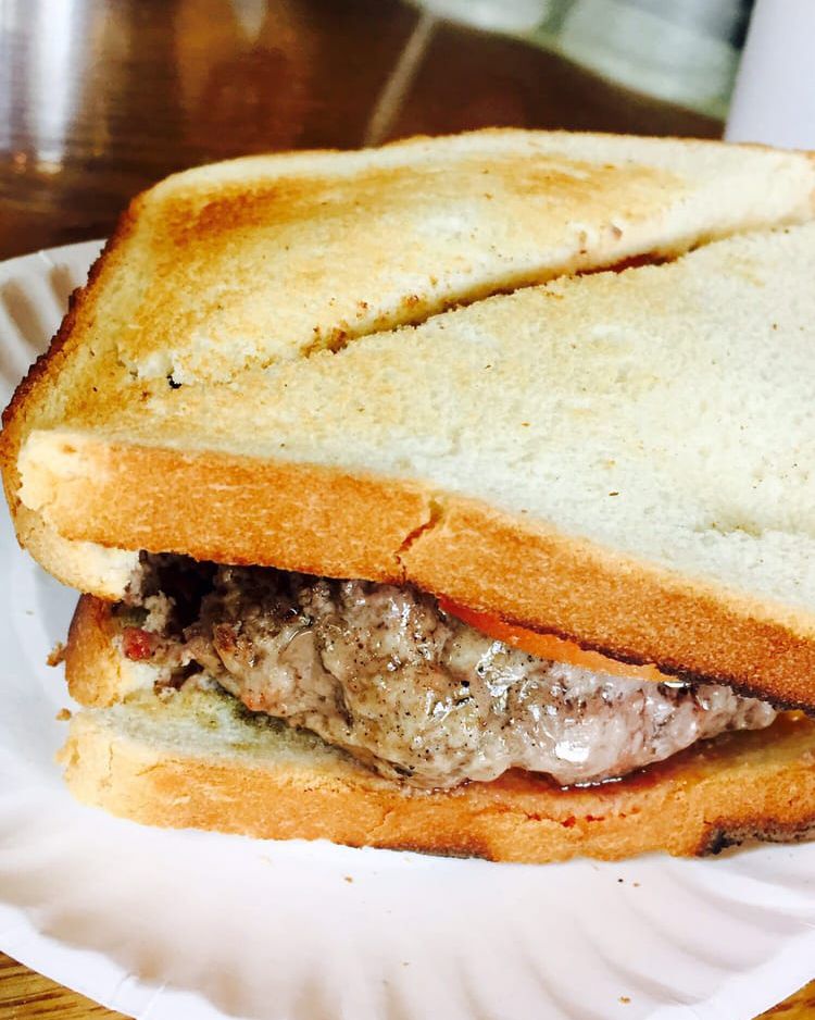 Hamburgers, Louis' Lunch