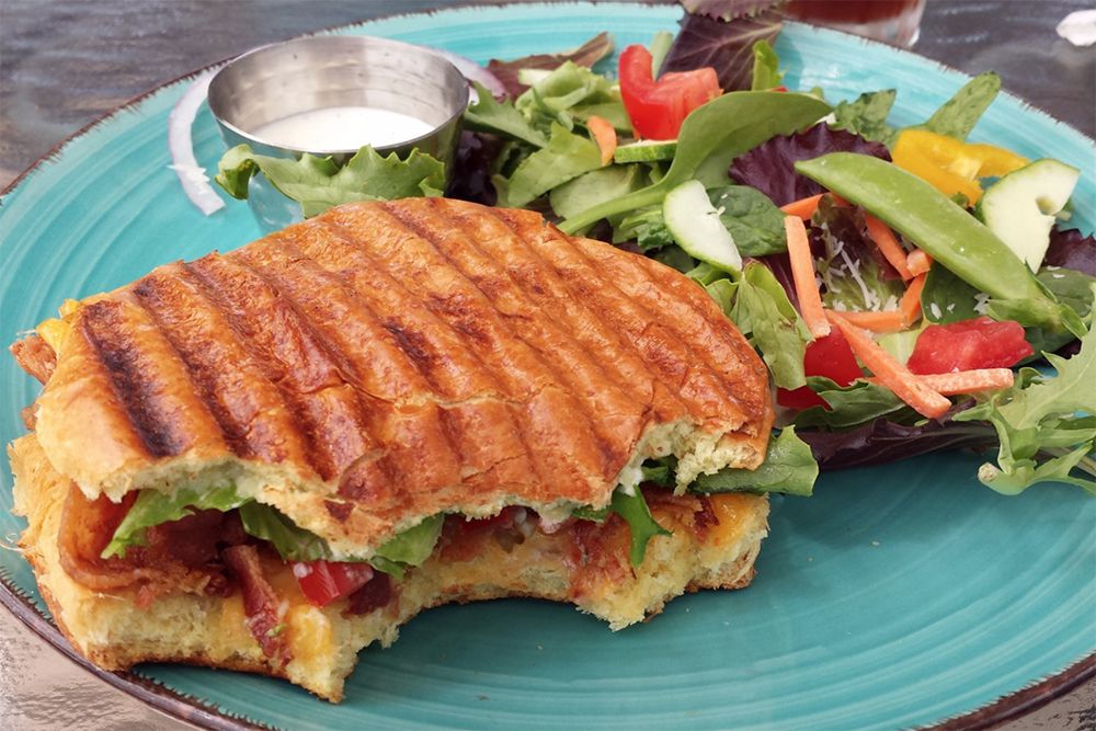 Woodstock Garden Café in Woodstock, Virginia
