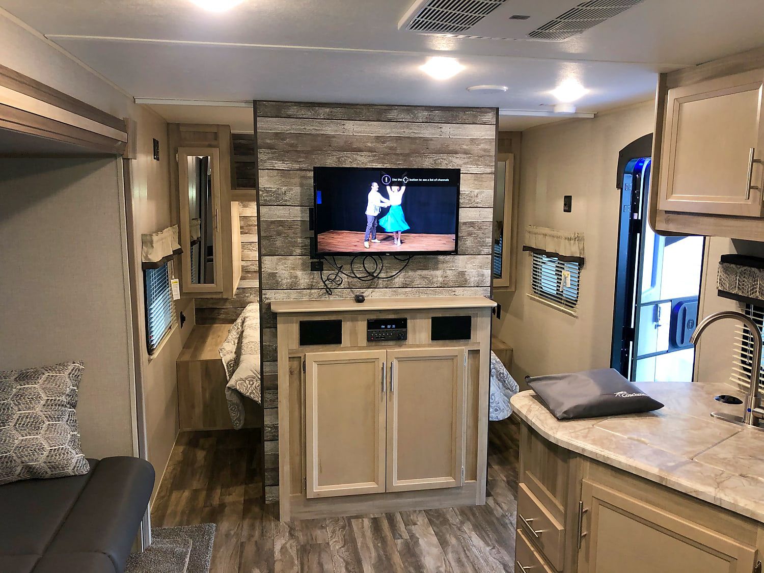 Delaware: 2020 Coachmen Catalina
