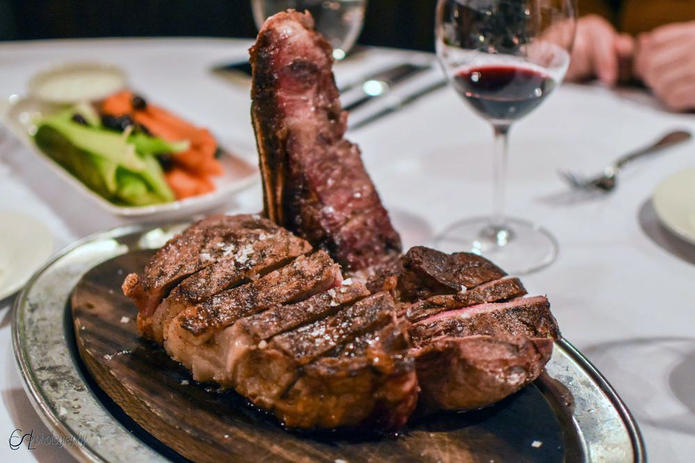 porterhouse for three