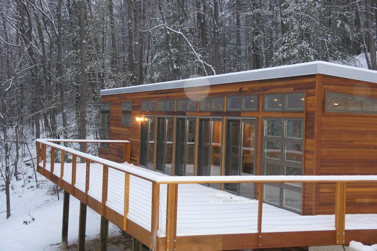 Lost River Modern Cabin in Lost City, WV